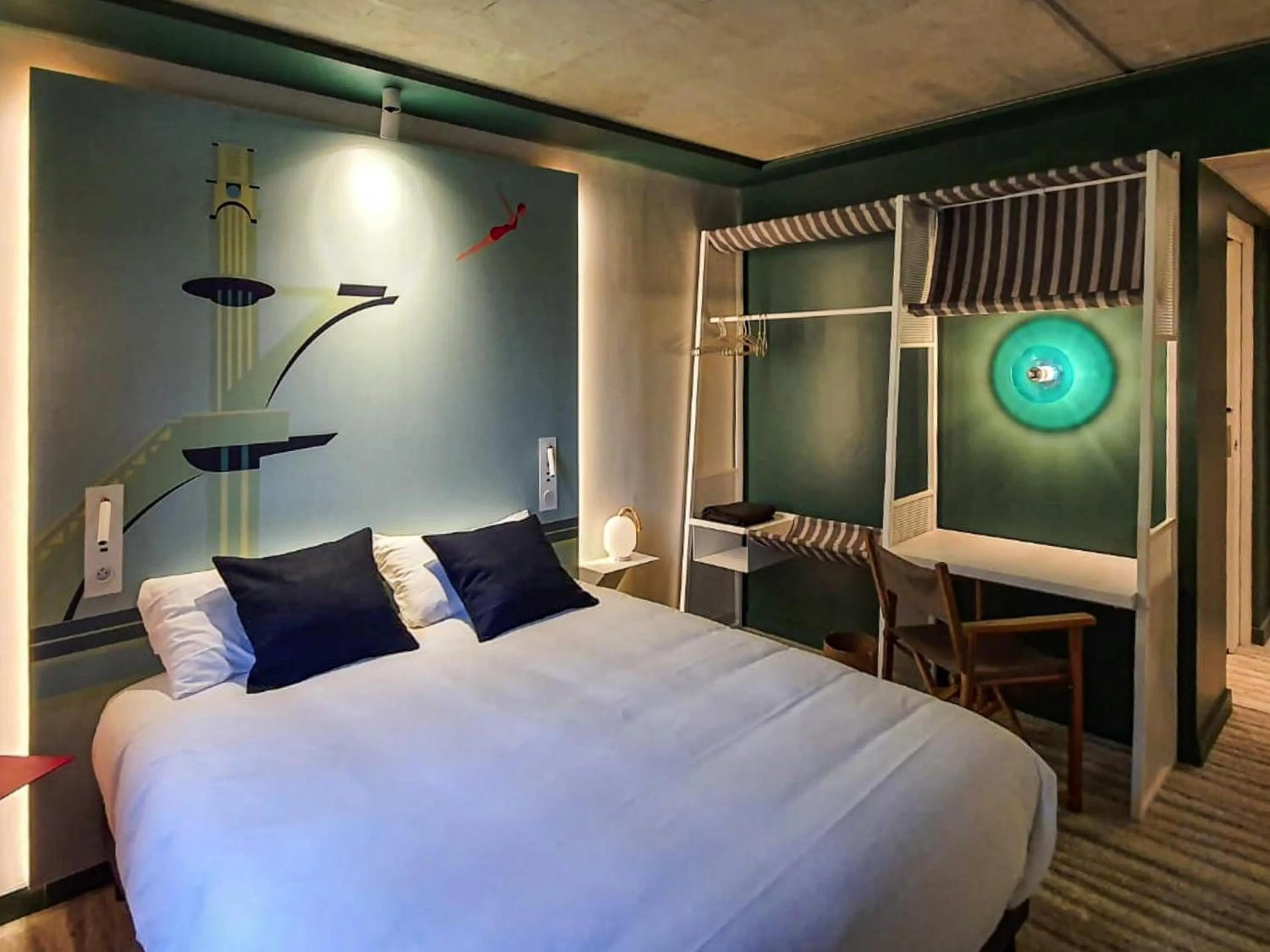 Bedroom, Bed in Ibis Styles Le Touquet