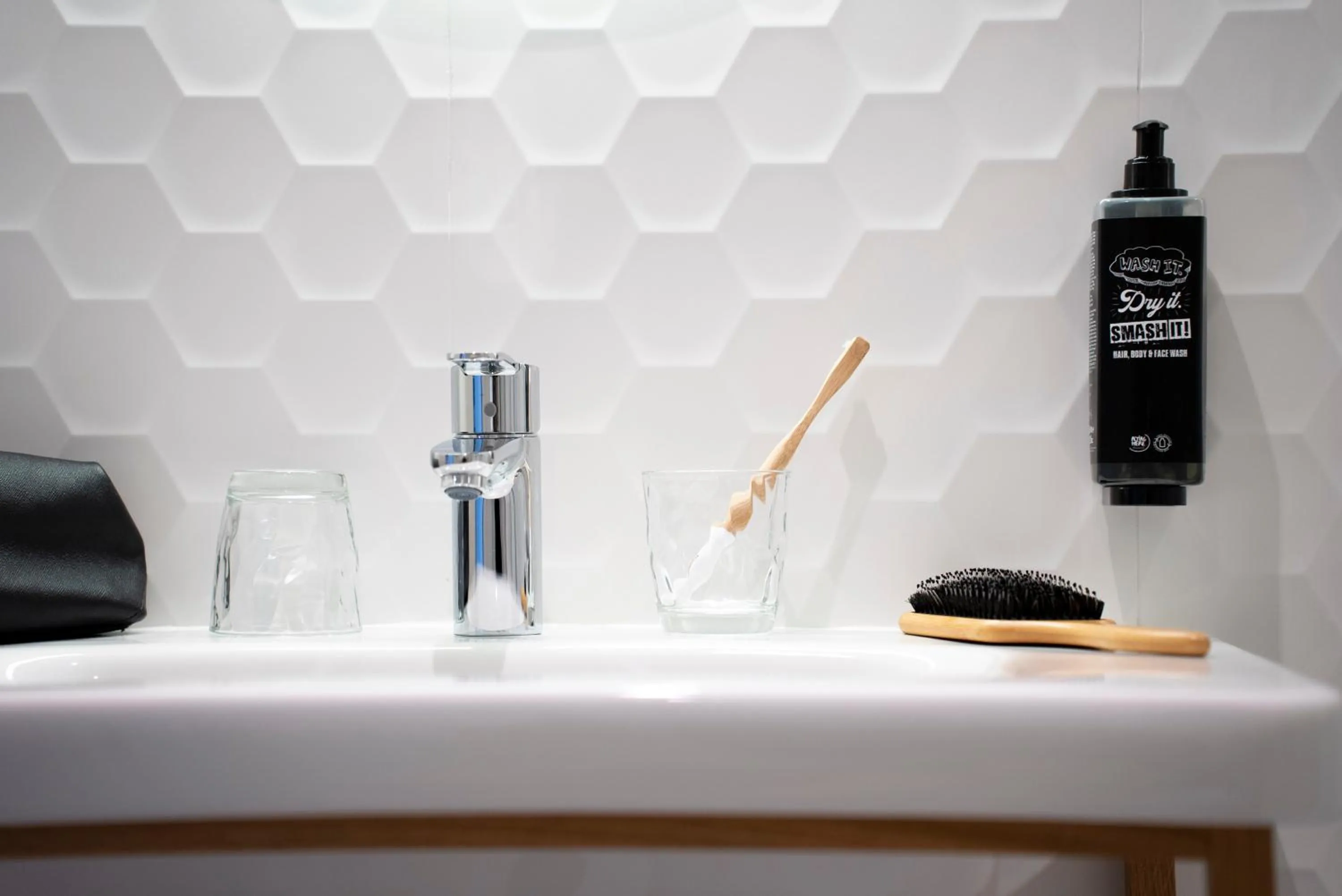 Bathroom in Ibis Styles Le Touquet