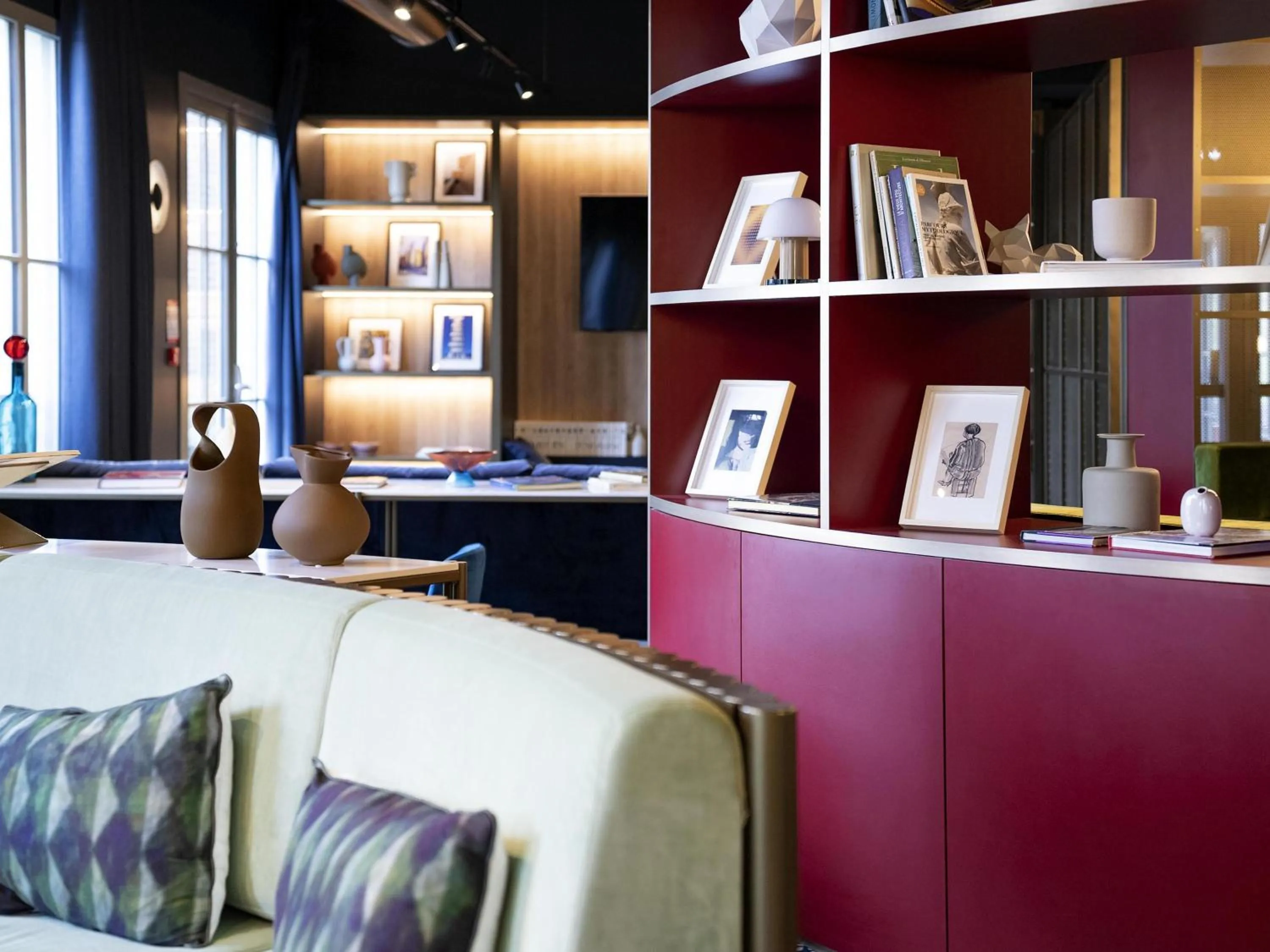 Lounge or bar in Ibis Styles Le Touquet