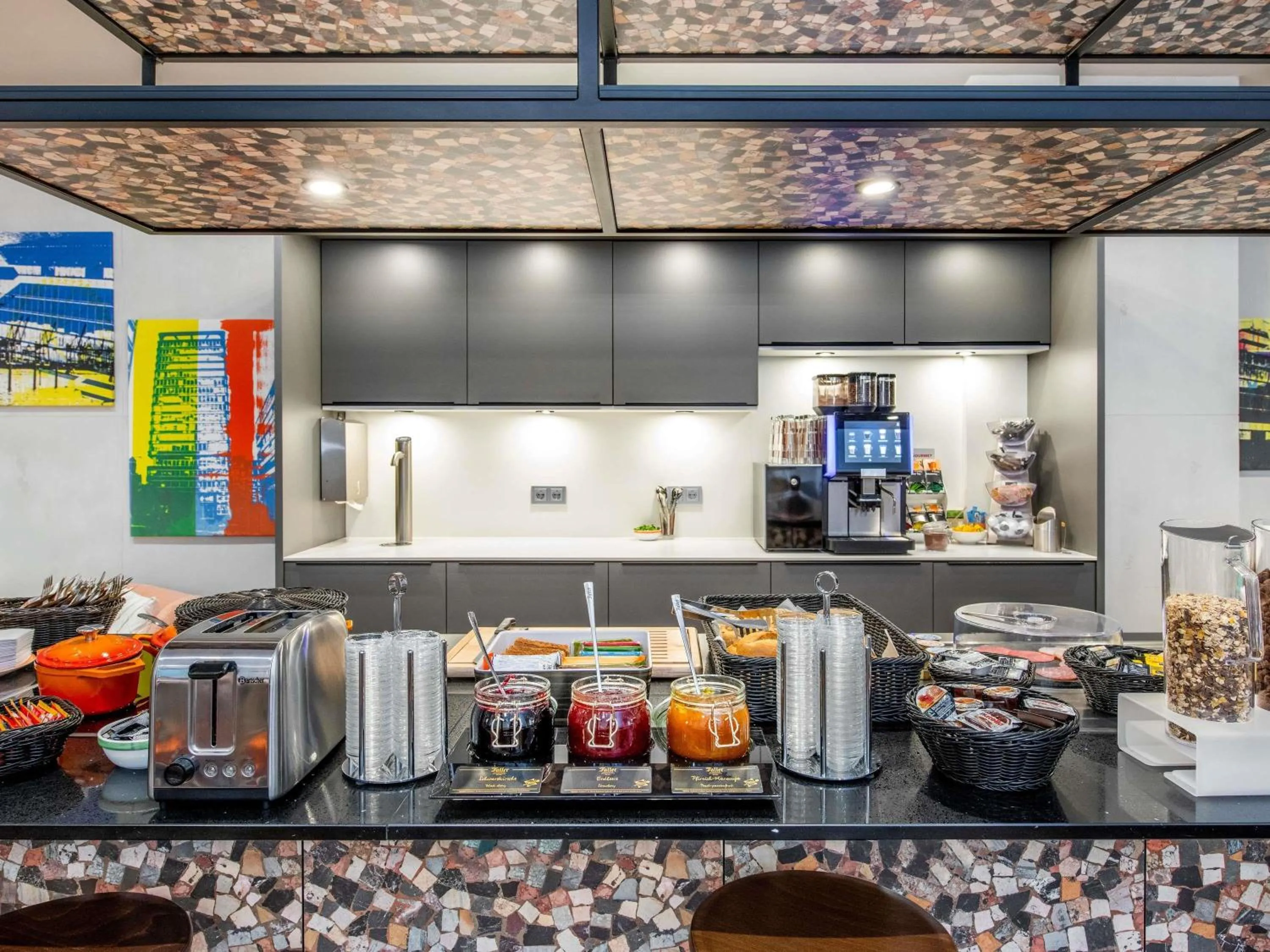 Property building in Aparthotel Adagio access Hamburg