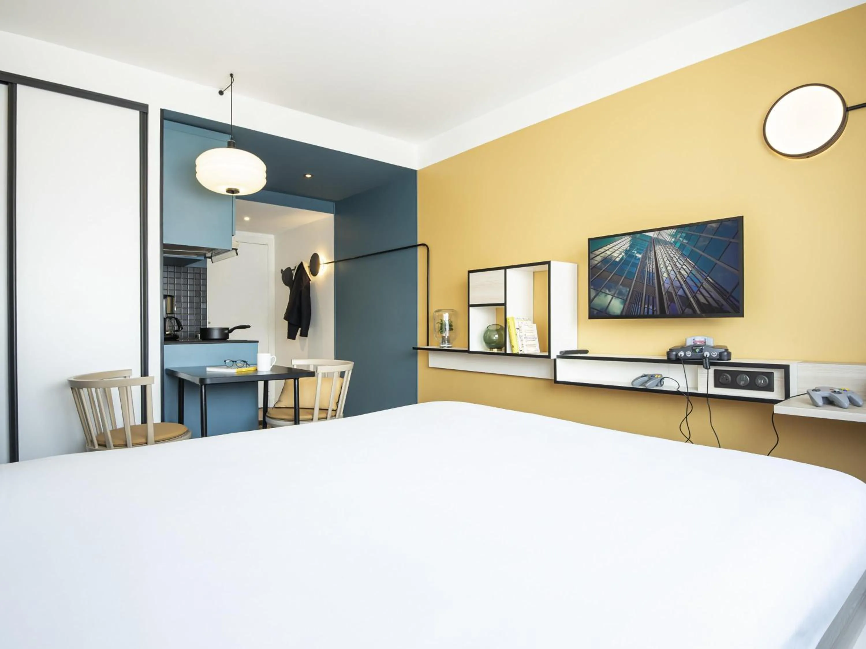 Bedroom, Bed in Aparthotel Adagio access Hamburg