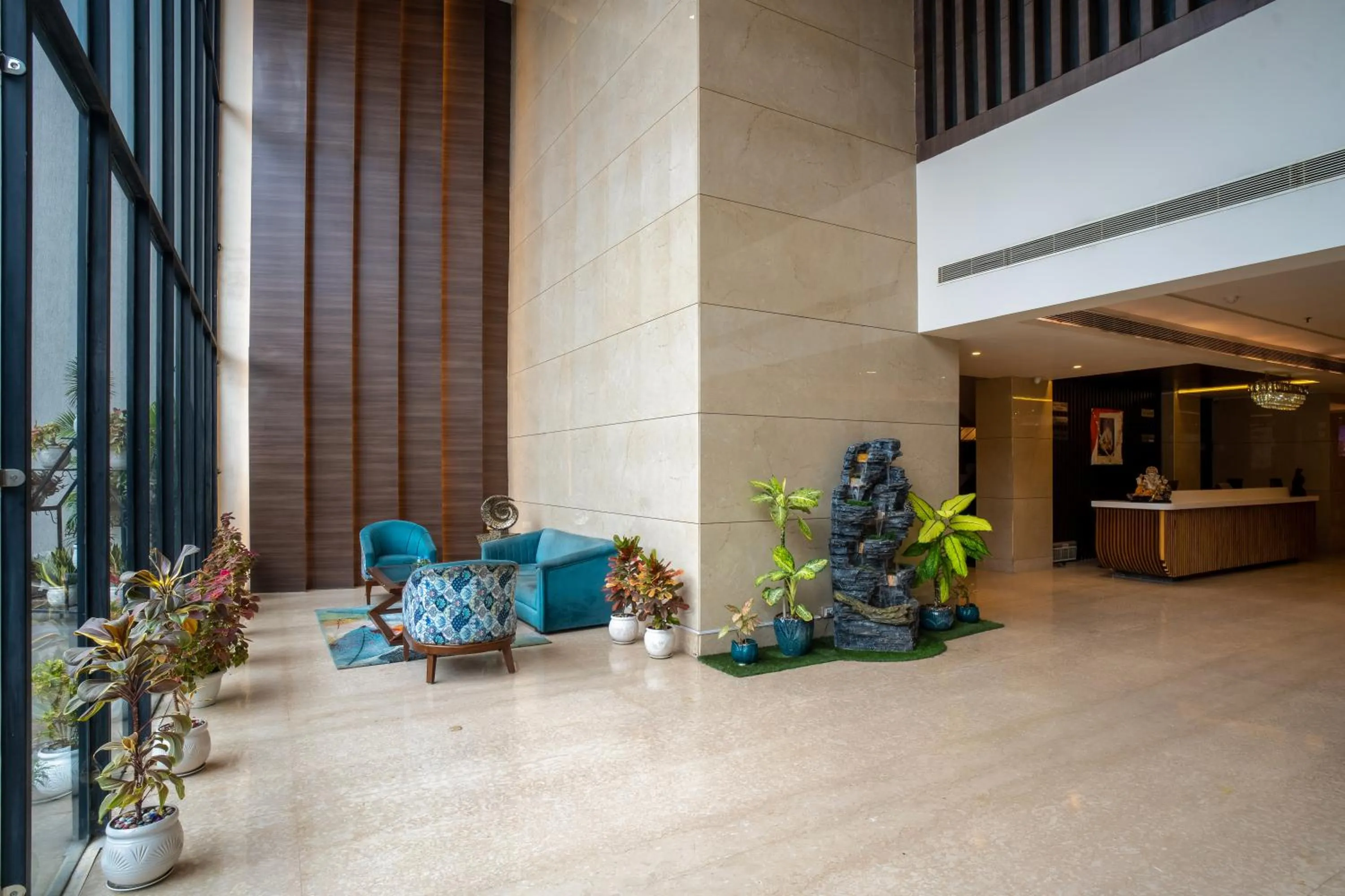 Lobby or reception in SANDOZ Pribson Hotel near Golden Temple