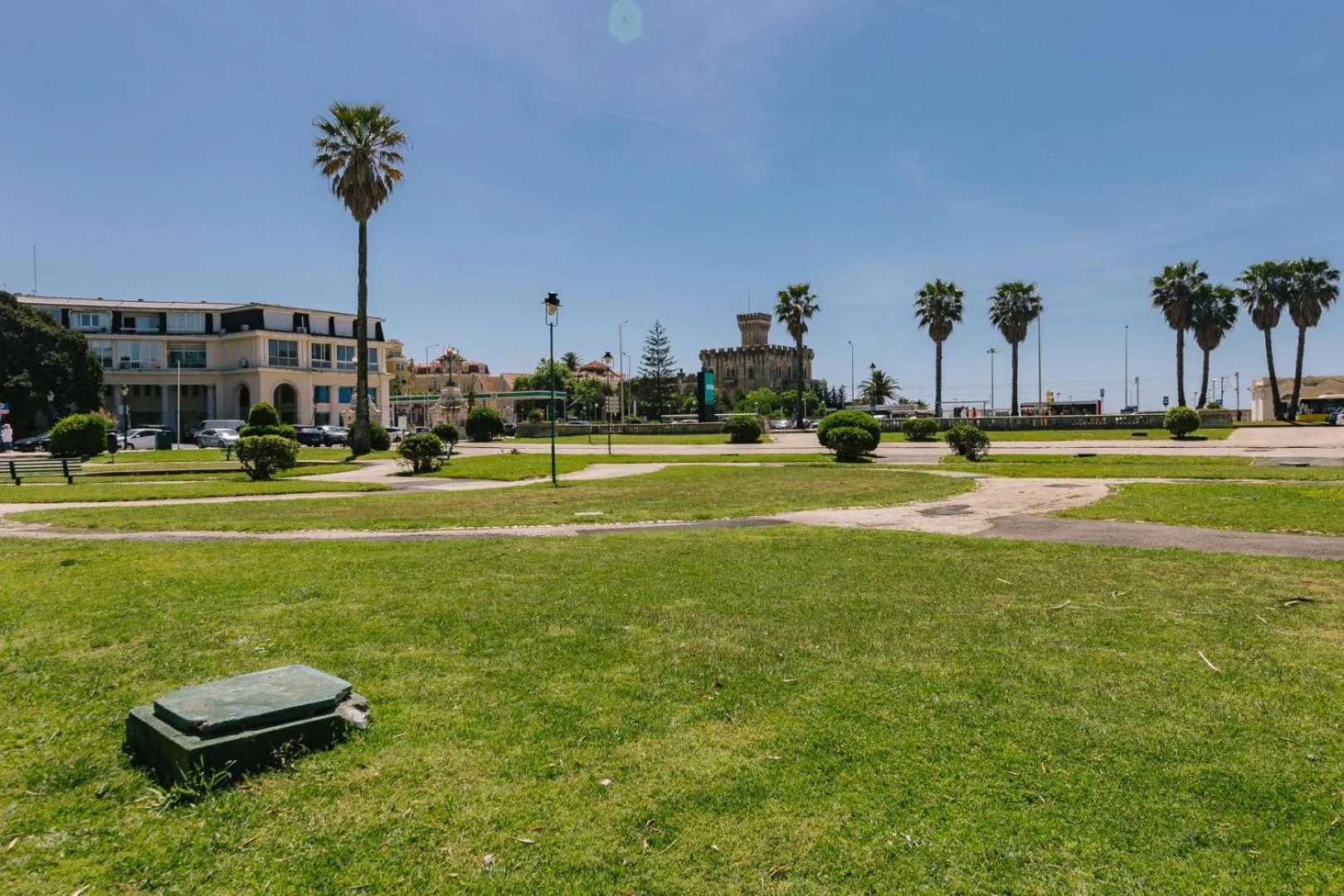 Off site in Rent4Rest Estoril Beachfront Apartments