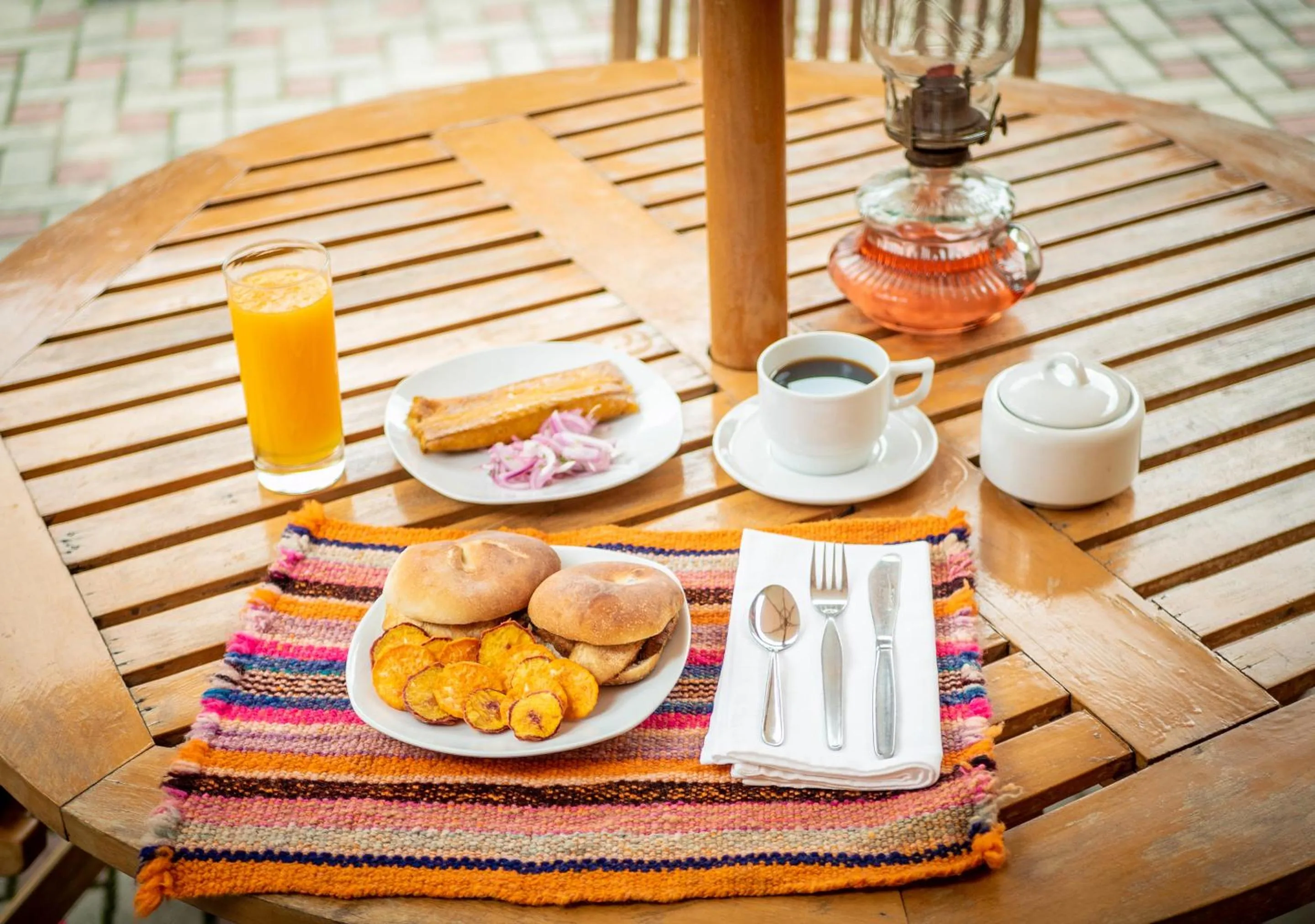 Breakfast in Hotel Tartar