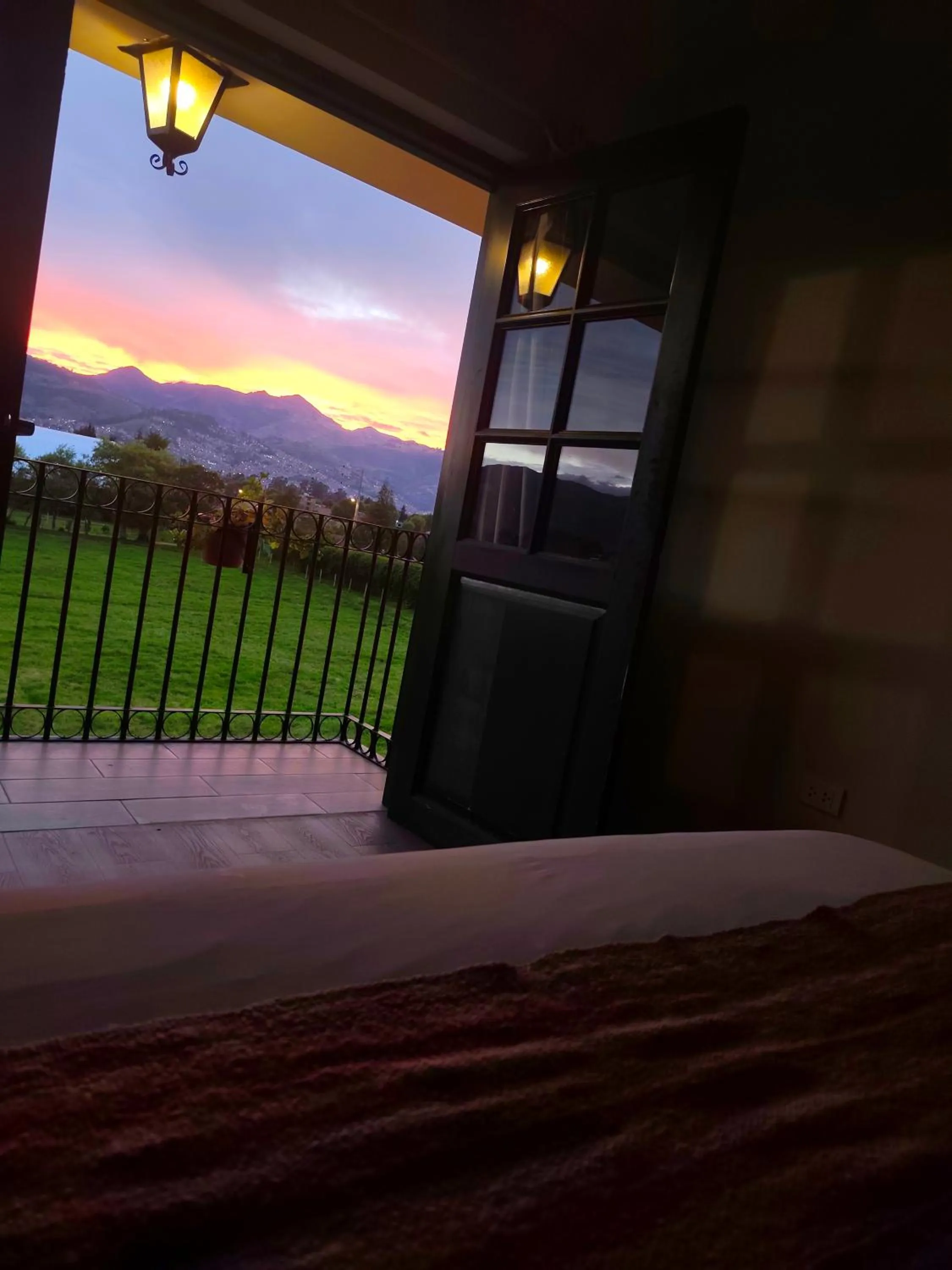 View (from property/room), Bed in Hotel Tartar