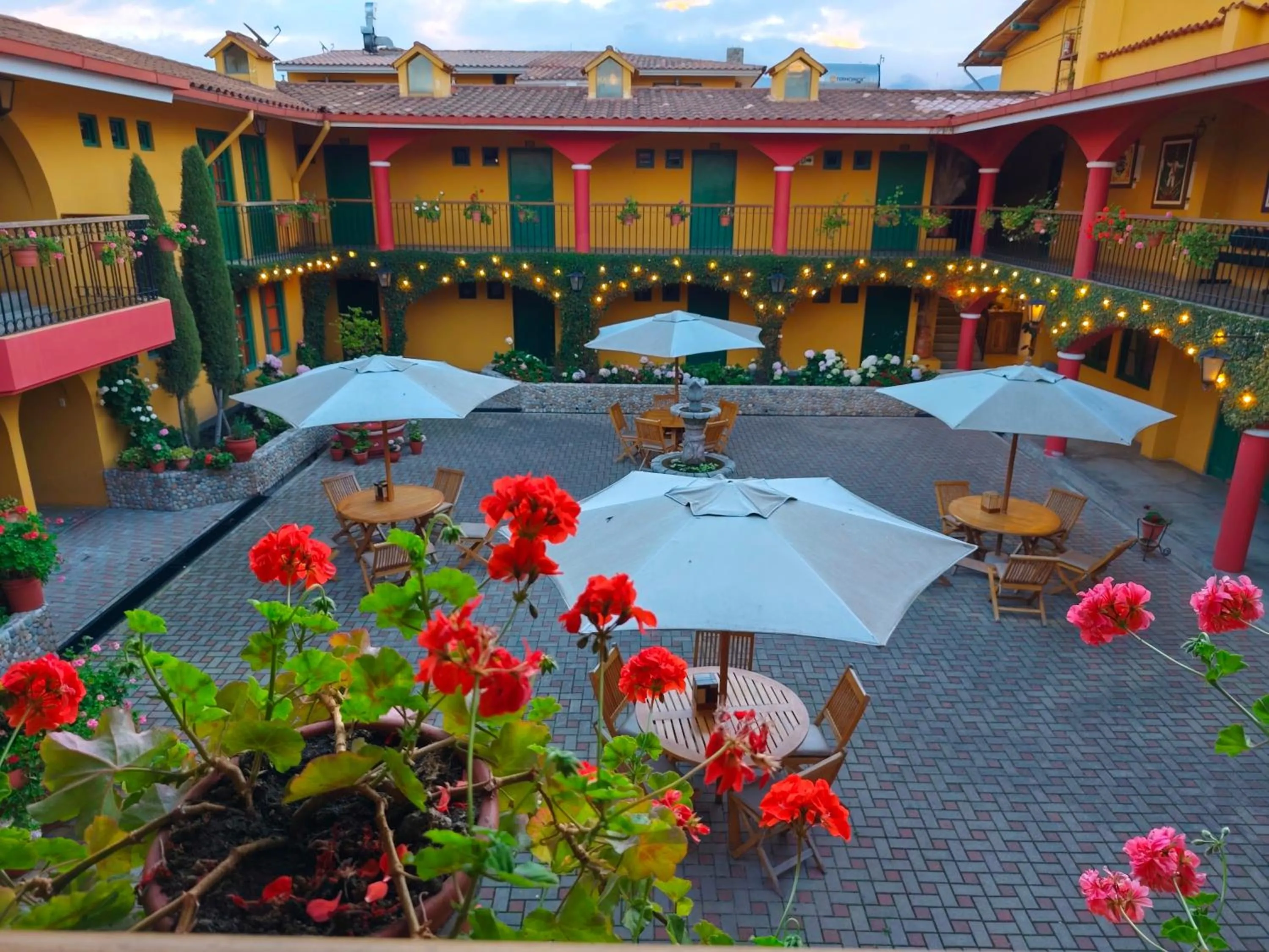 Patio in Hotel Tartar