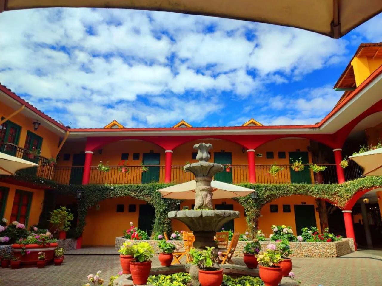 Patio in Hotel Tartar