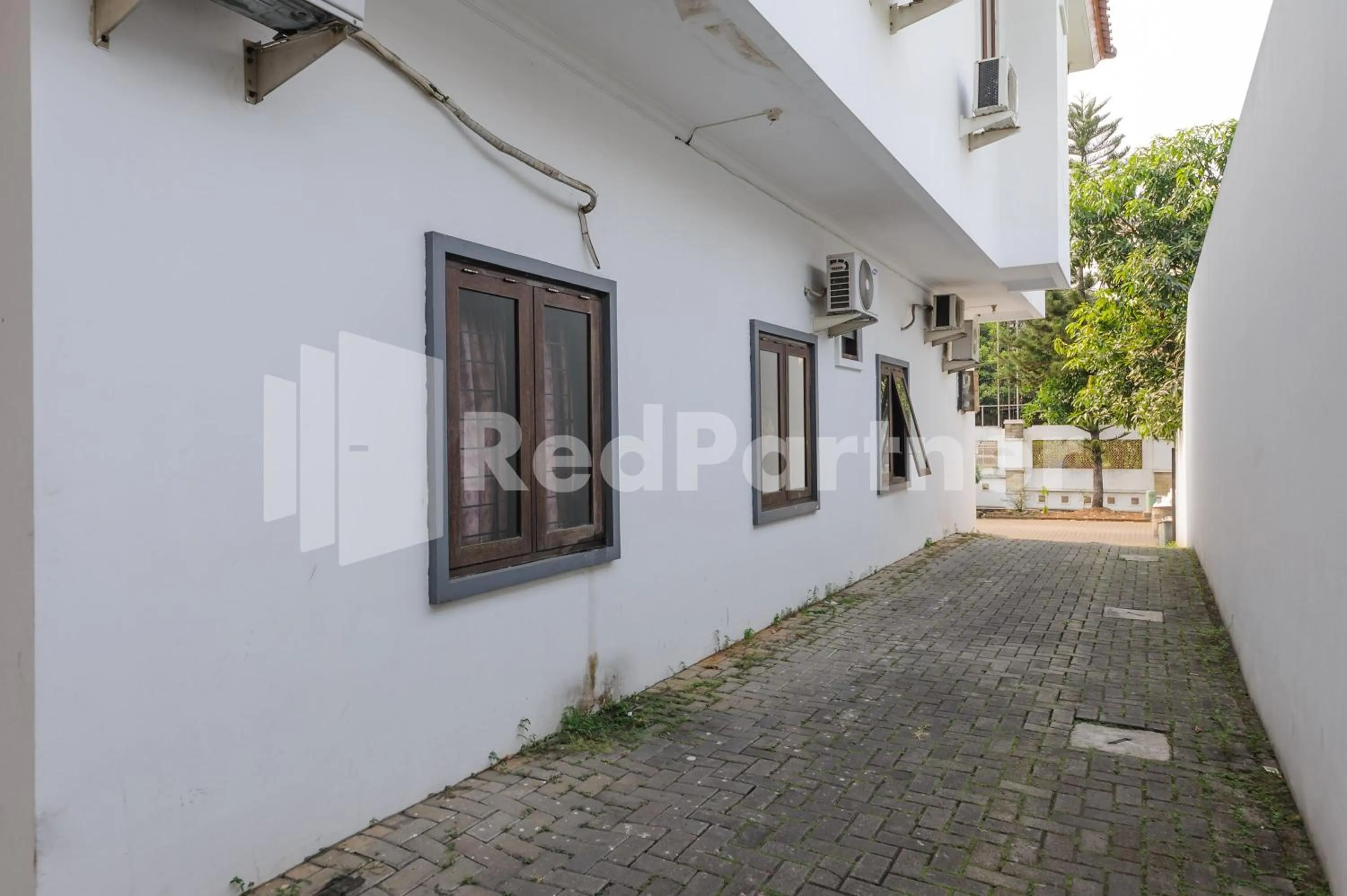 Property building in Karawaci Taman Permata Tiga Mitra RedDoorz