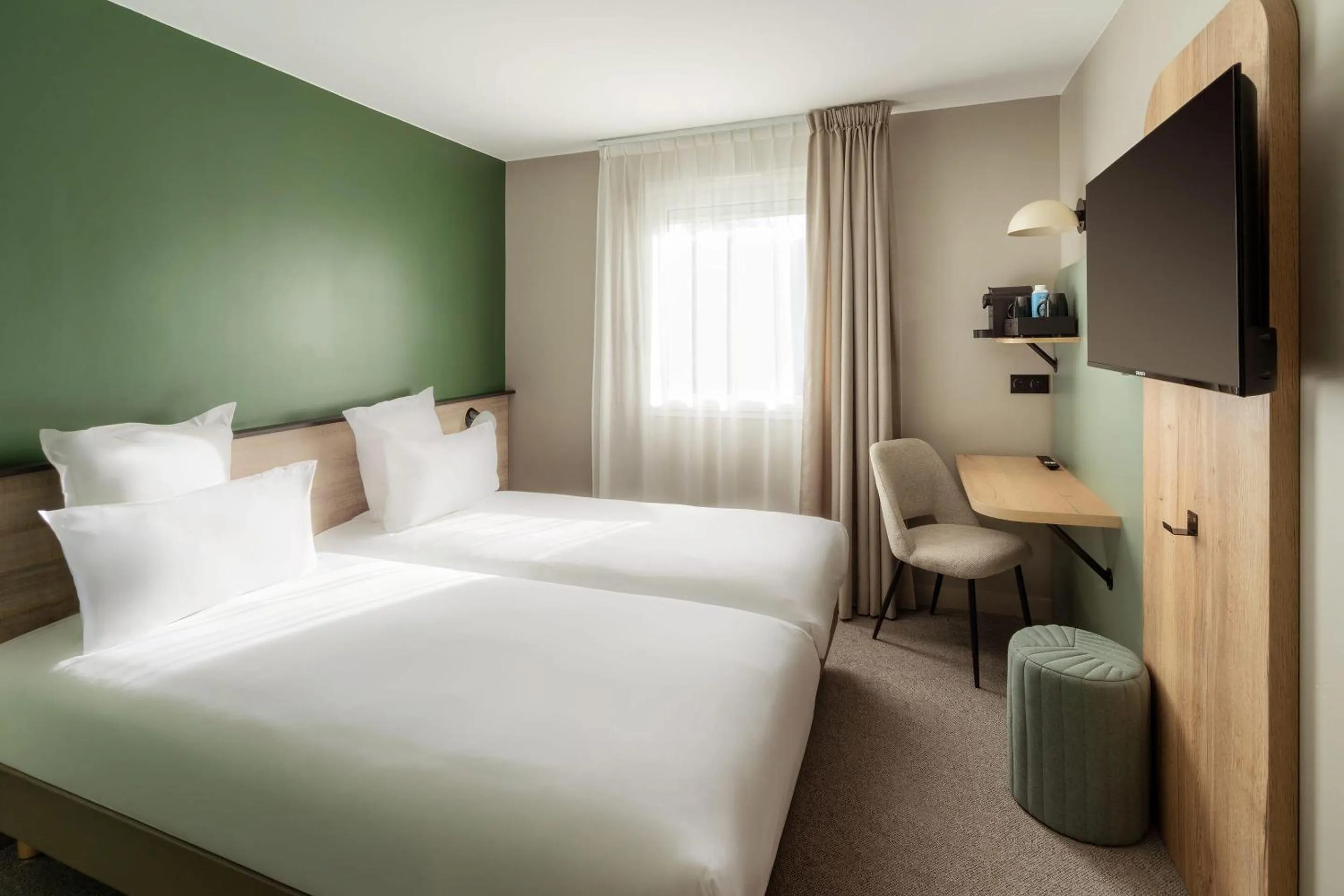 Bed in Sure Hotel by Best Western Tours Sud