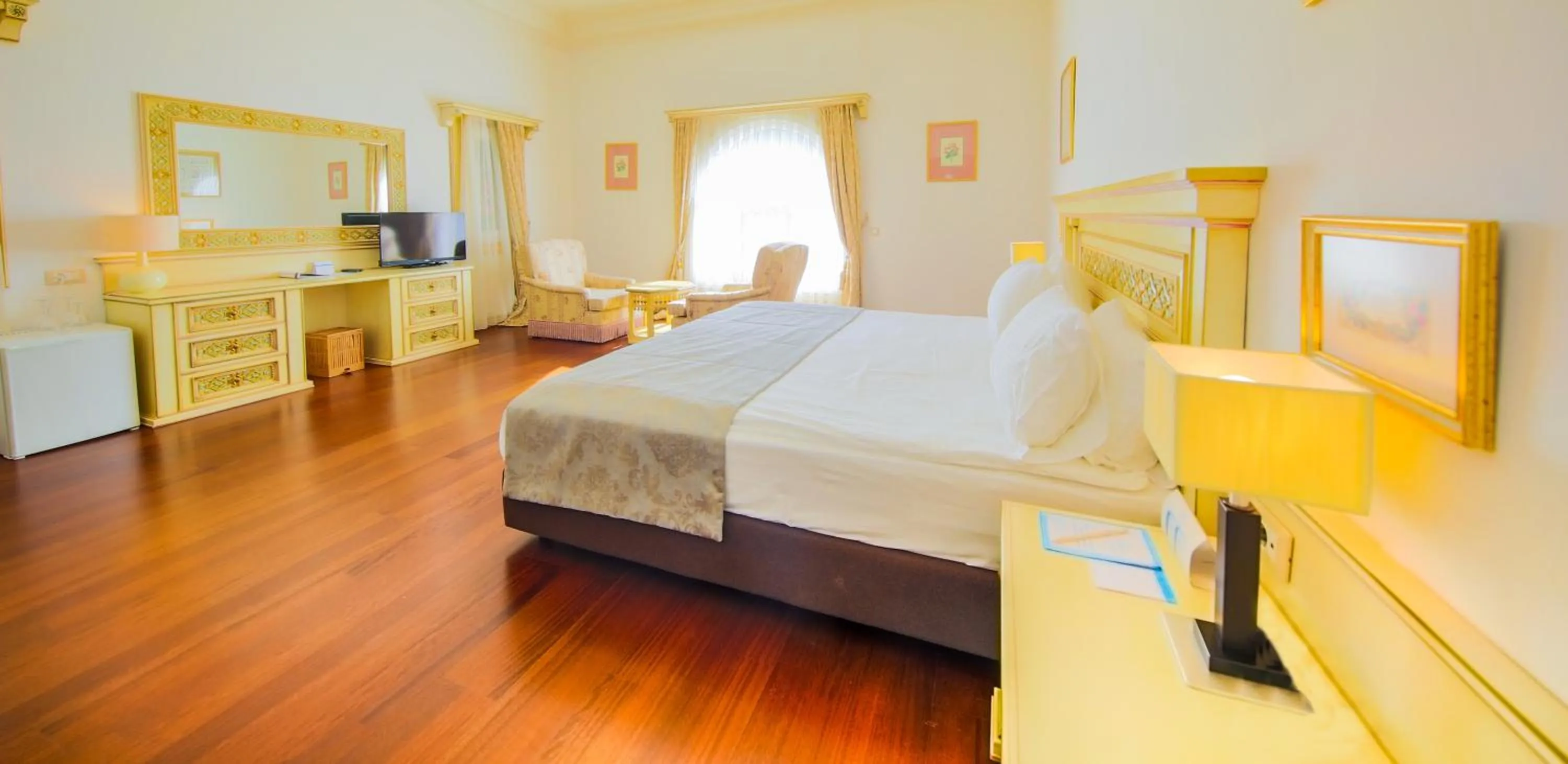 Bedroom, Bed in Salmakis Resort & Spa