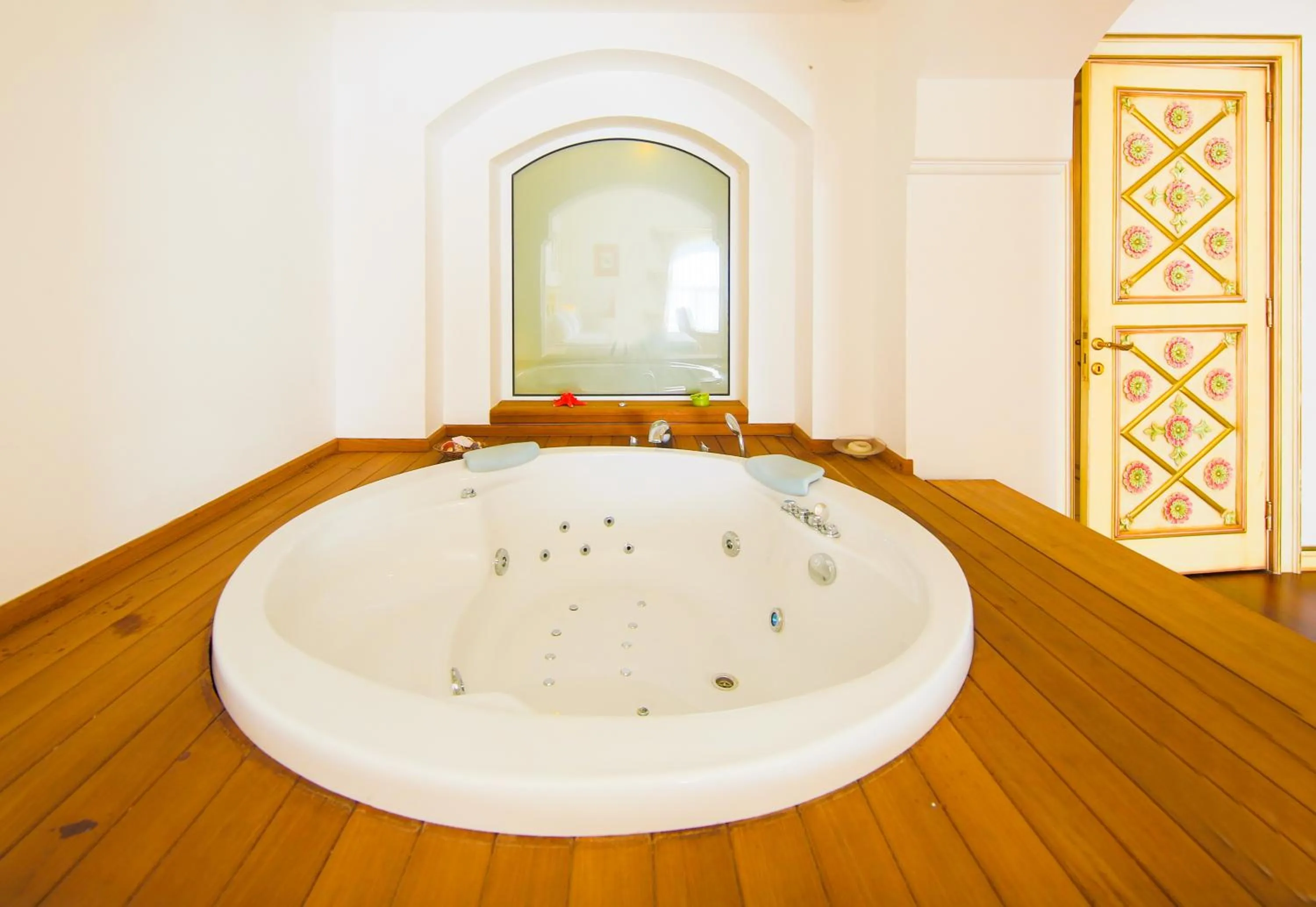 Hot Tub in Salmakis Resort & Spa