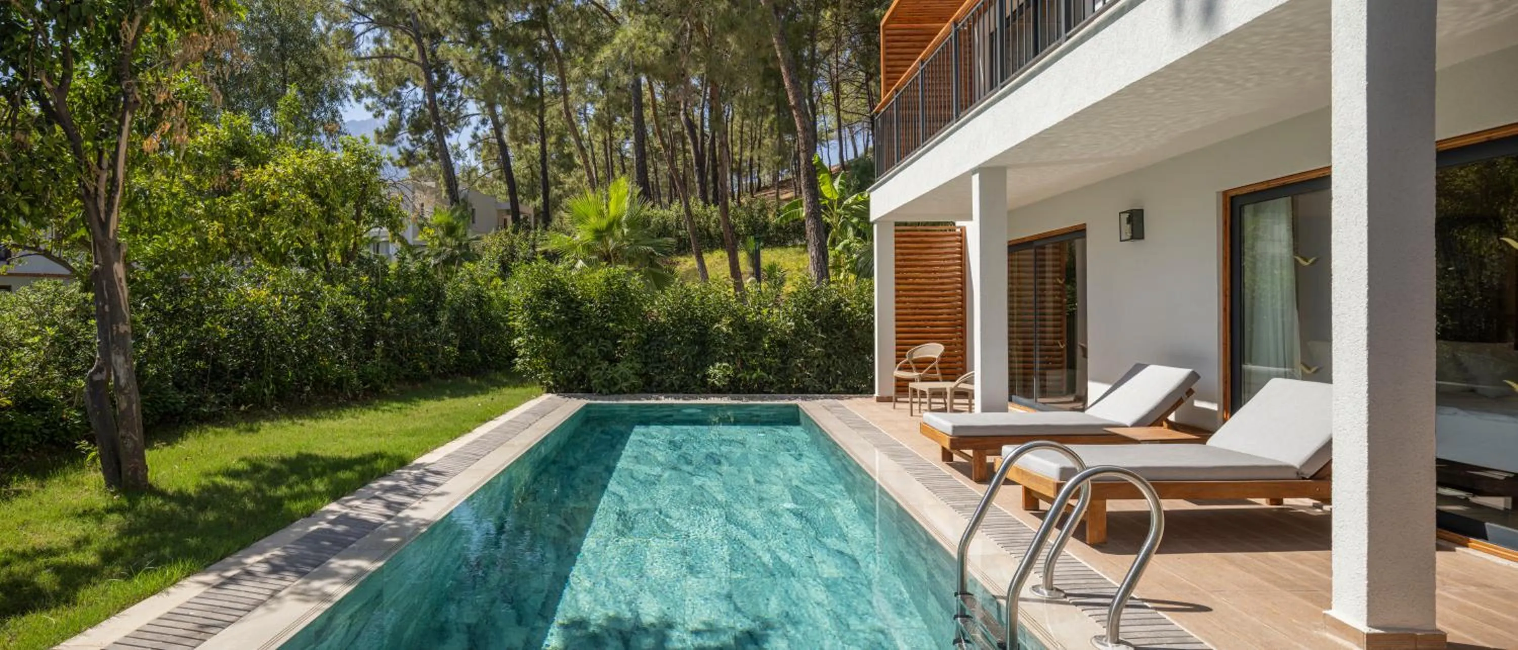 Swimming pool in Mövenpick Resort Antalya Tekirova - Ultra All Inclusive