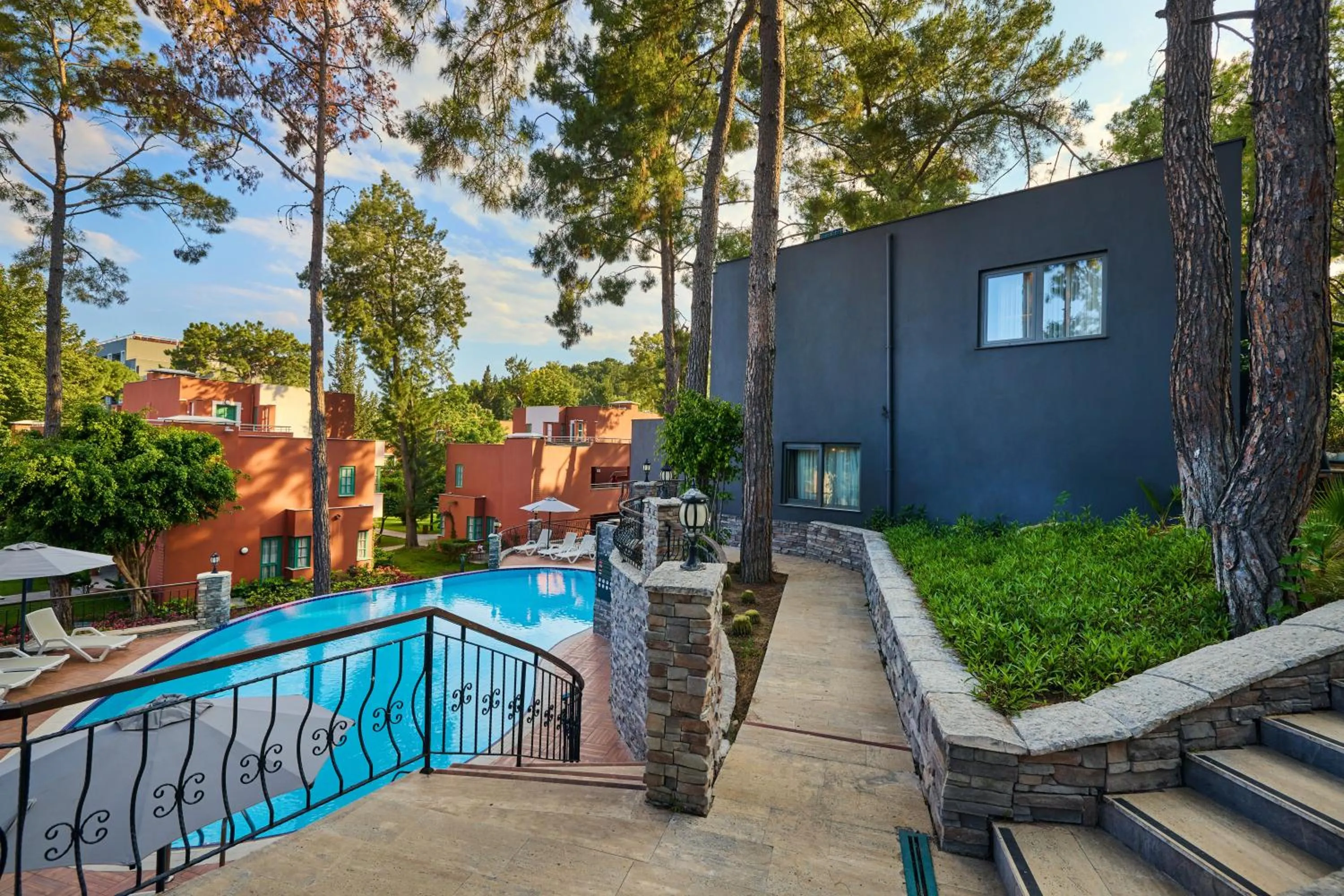 Swimming pool in Mövenpick Resort Antalya Tekirova - Ultra All Inclusive