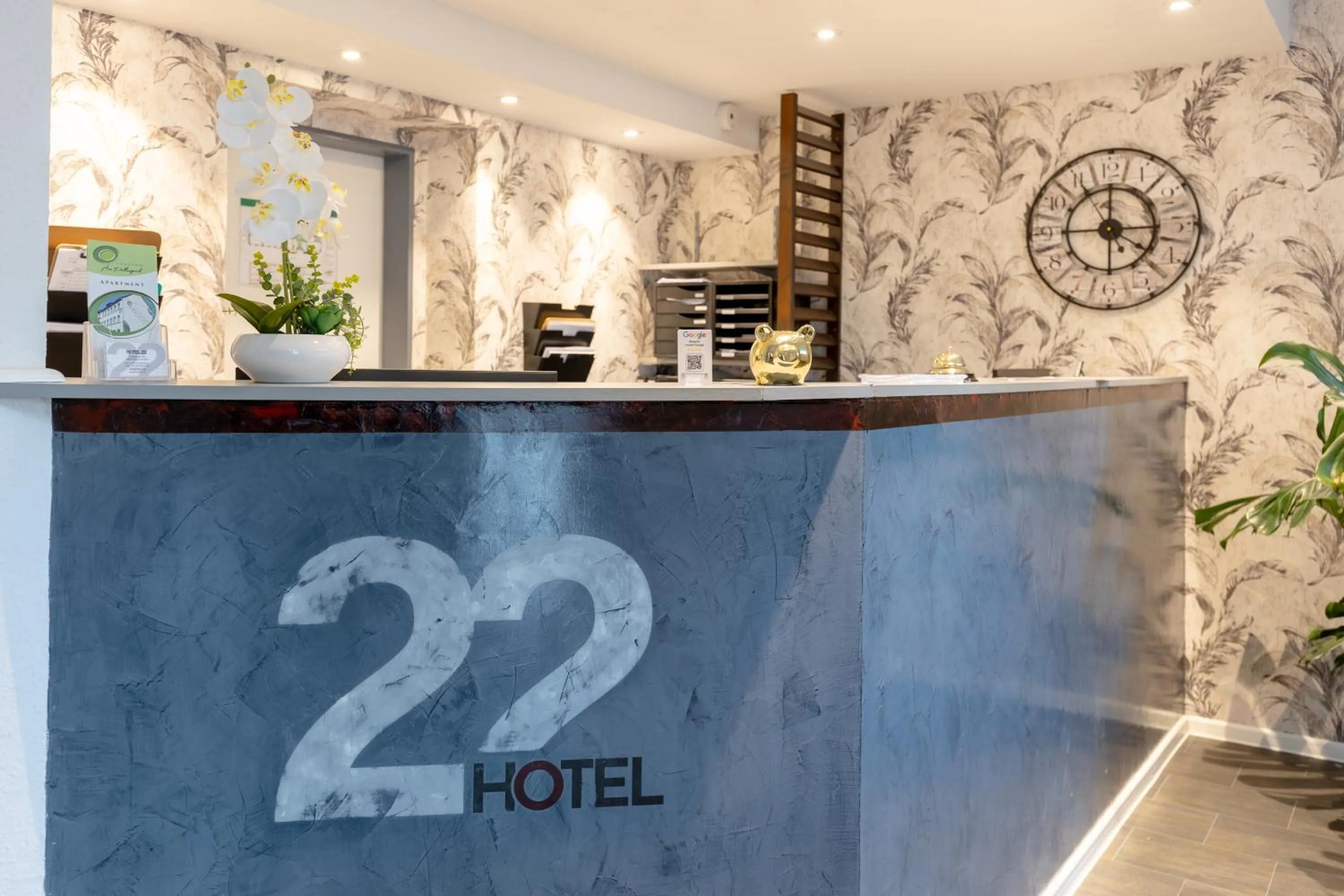 Lobby or reception in Hotel 22