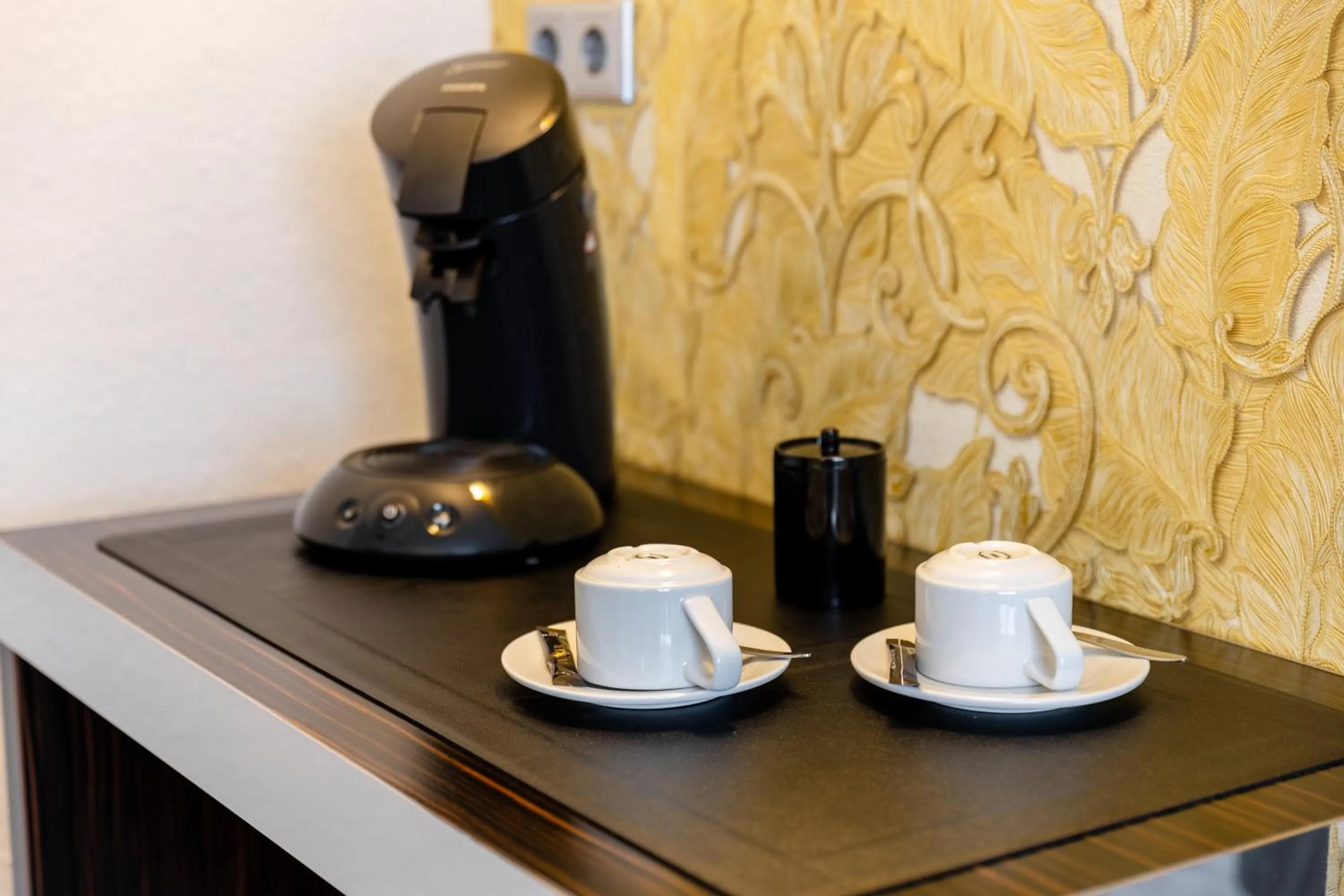 Coffee/tea facilities in Hotel 22