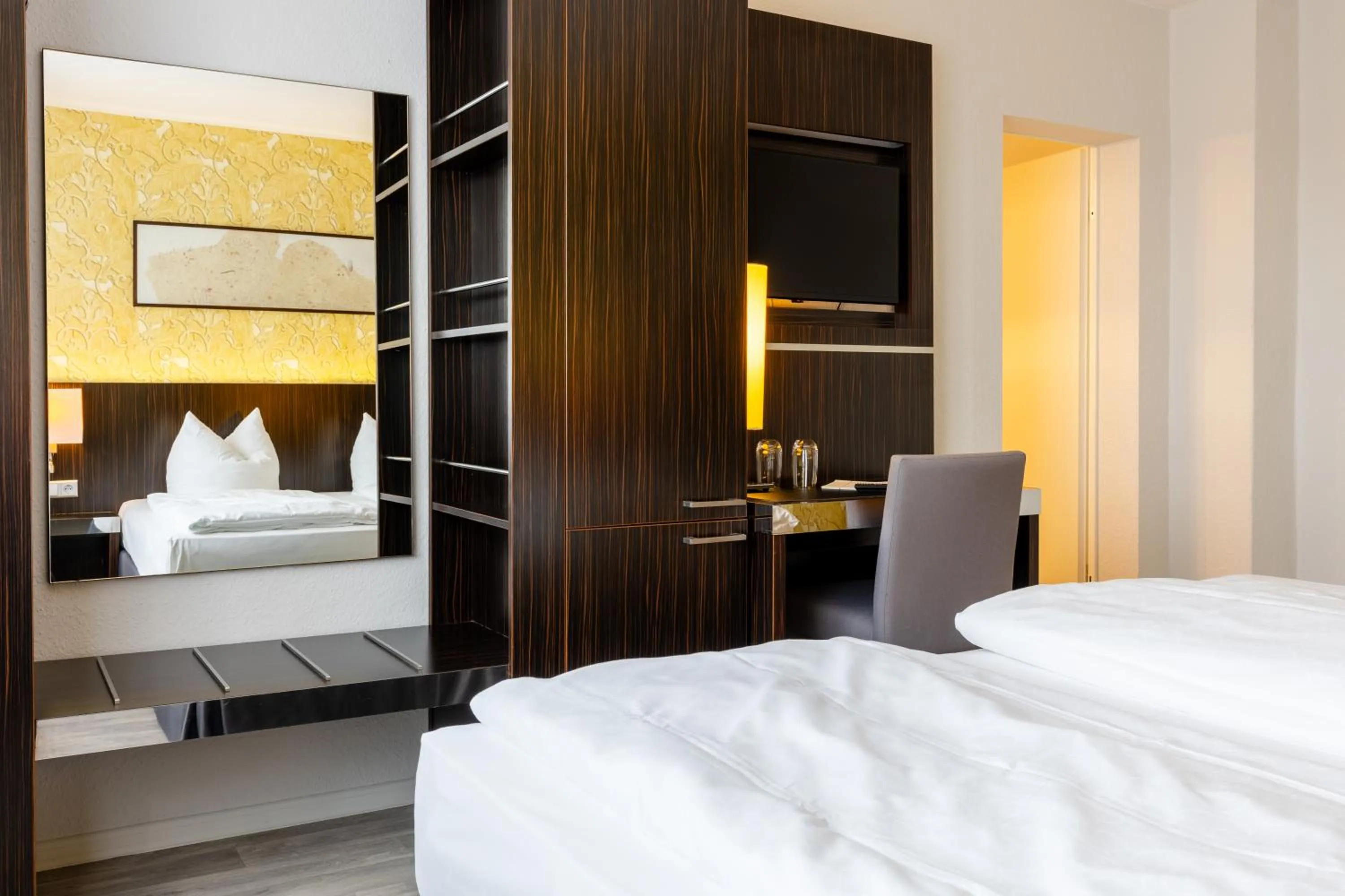 TV and multimedia, Bed in Hotel 22