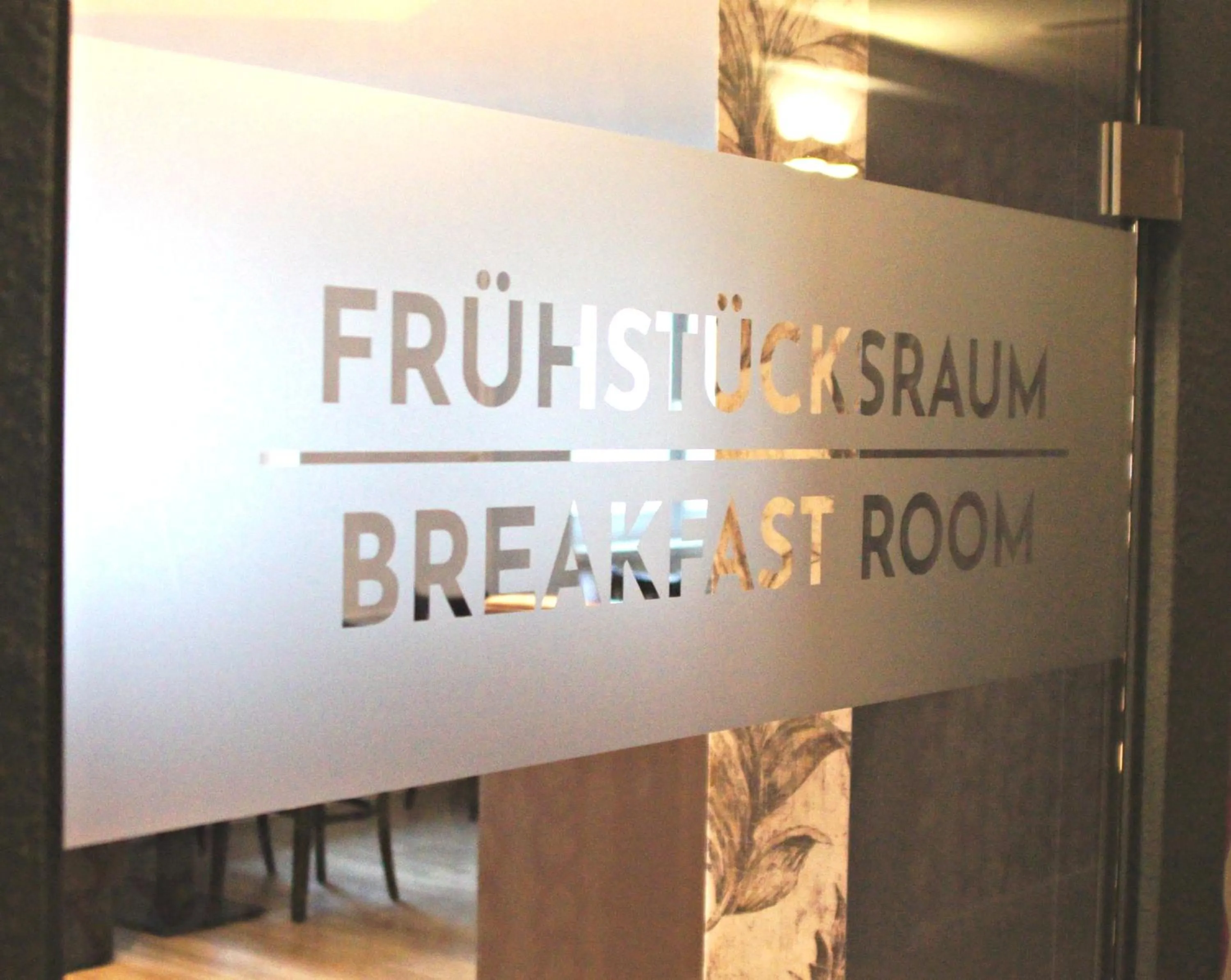 Breakfast in Hotel 22