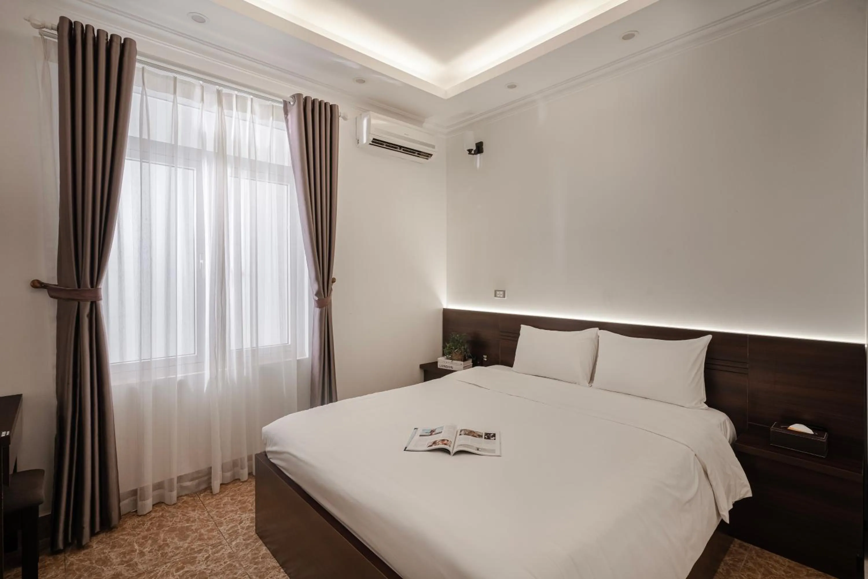 Bedroom, Bed in 그레이스 호텔 Grace Hotel & Residence