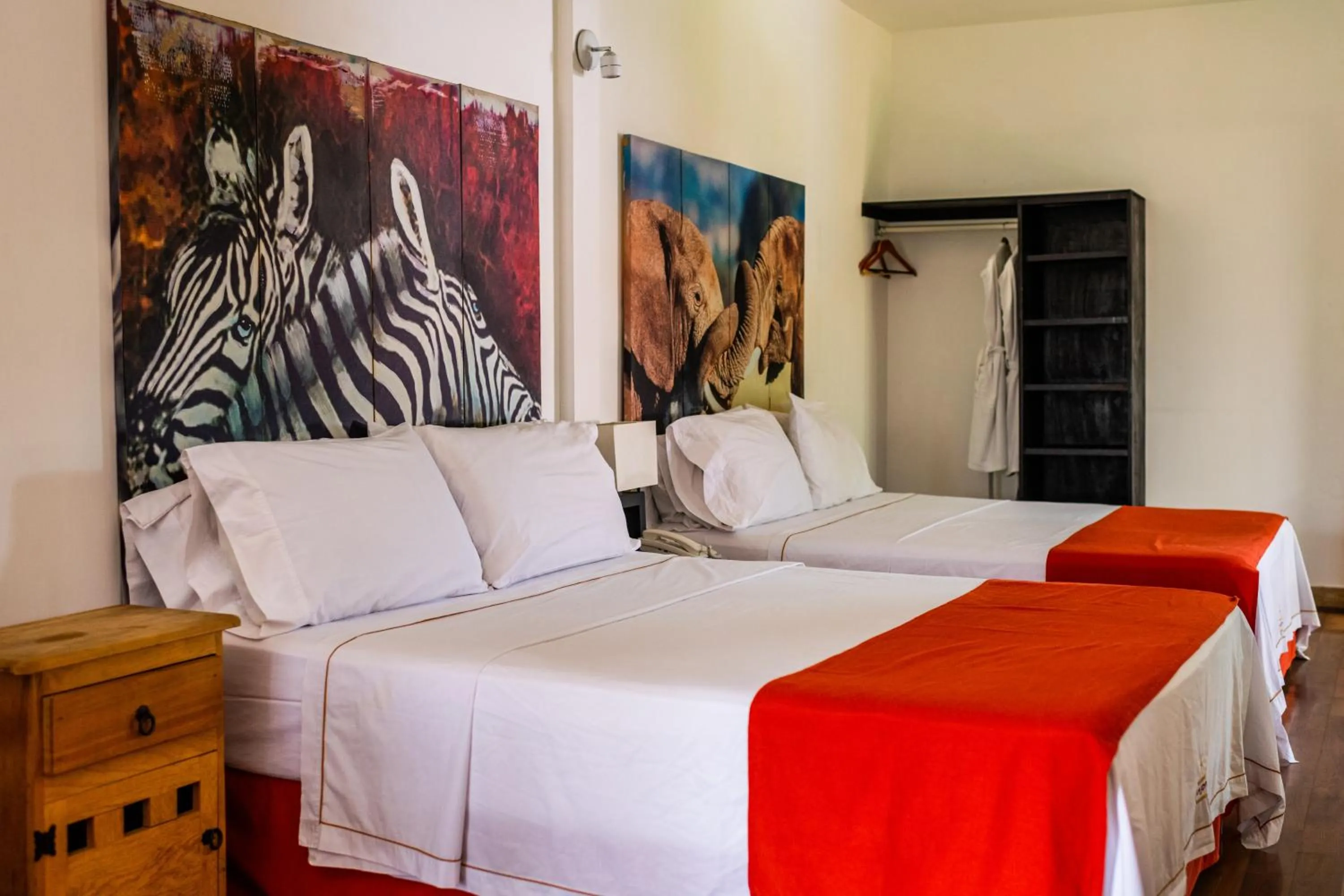 Bedroom, Bed in La Joyita Cuernavaca