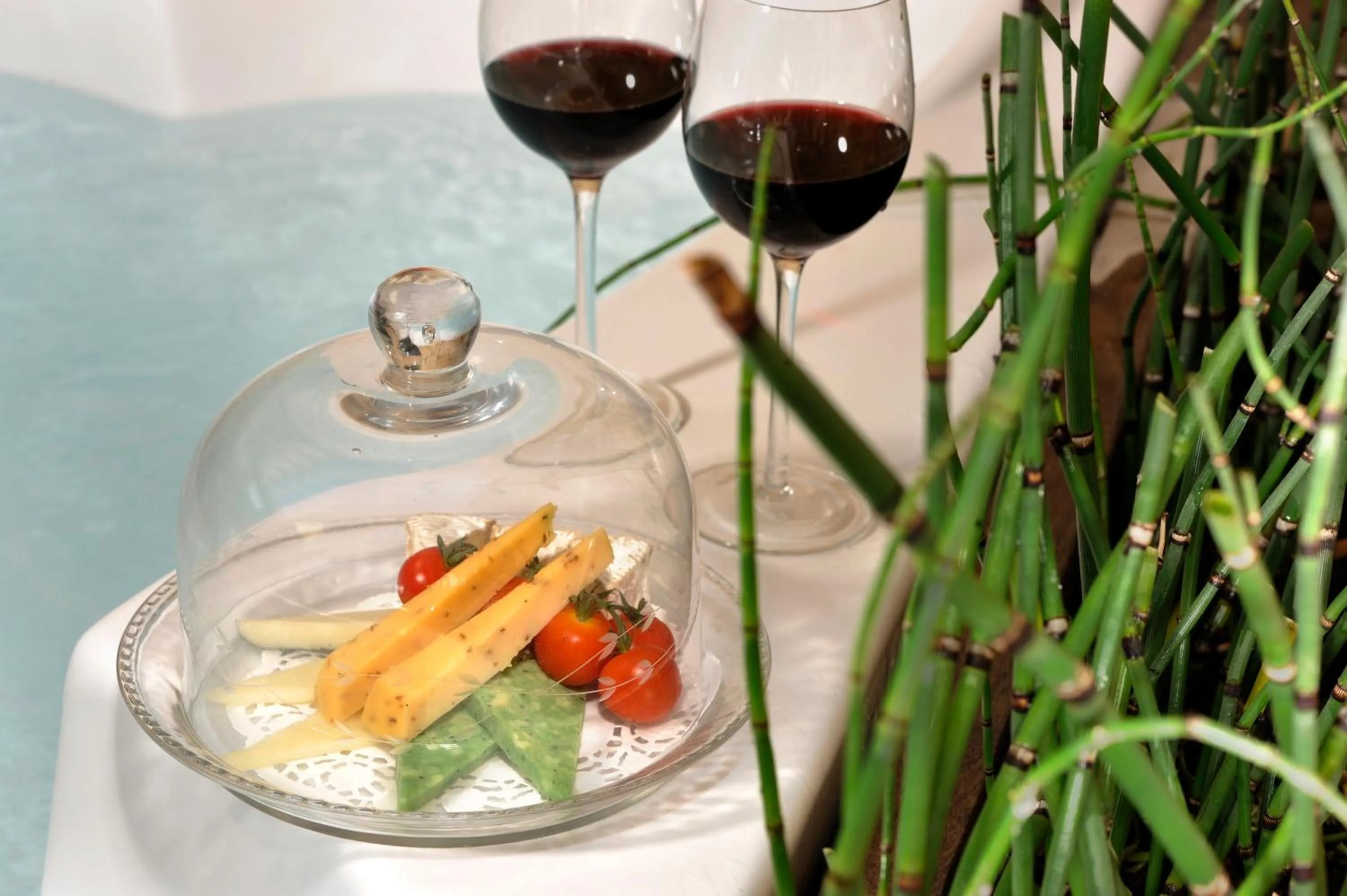 Food and drinks in Piazza Del Sol