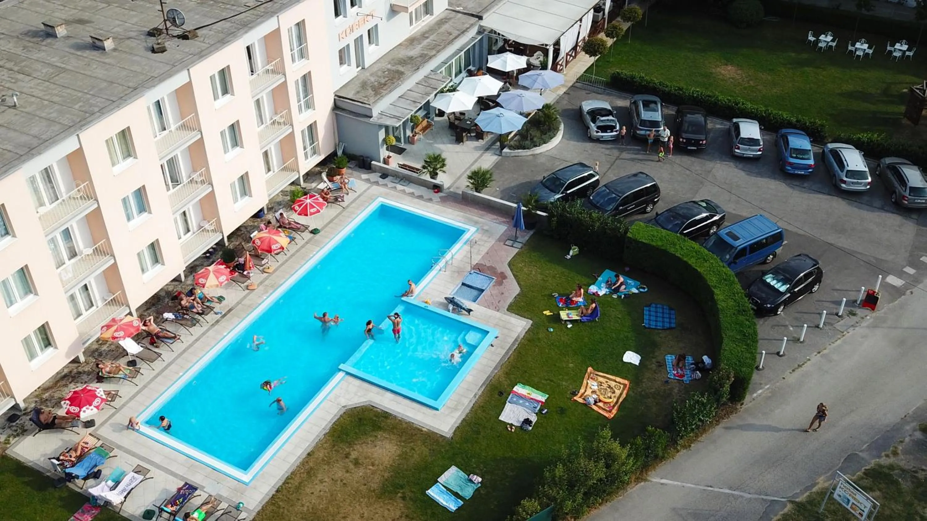 Property building in Hotel KOREKT