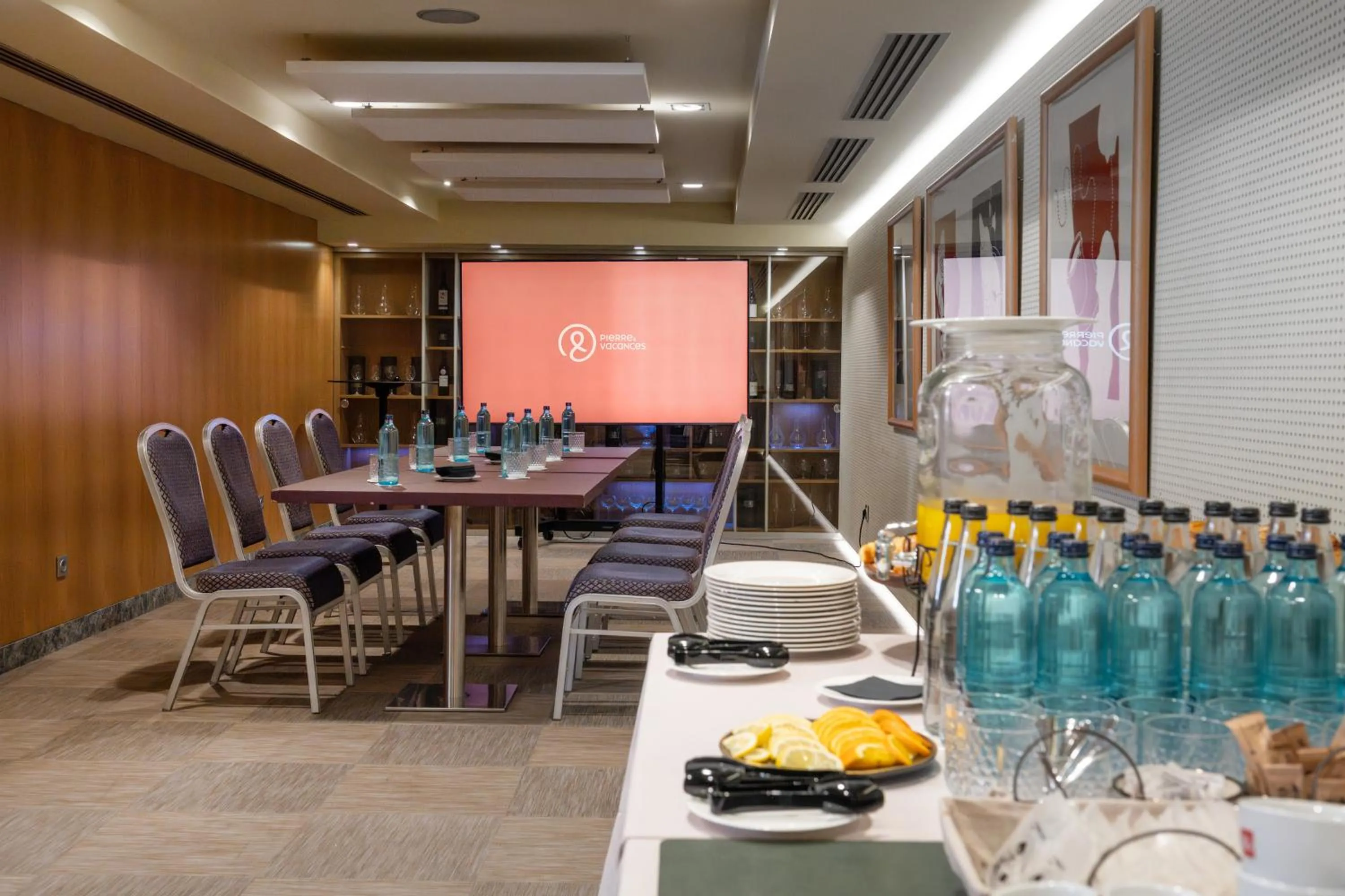 Meeting/conference room in Hotel Starc by Pierre & Vacances Premium