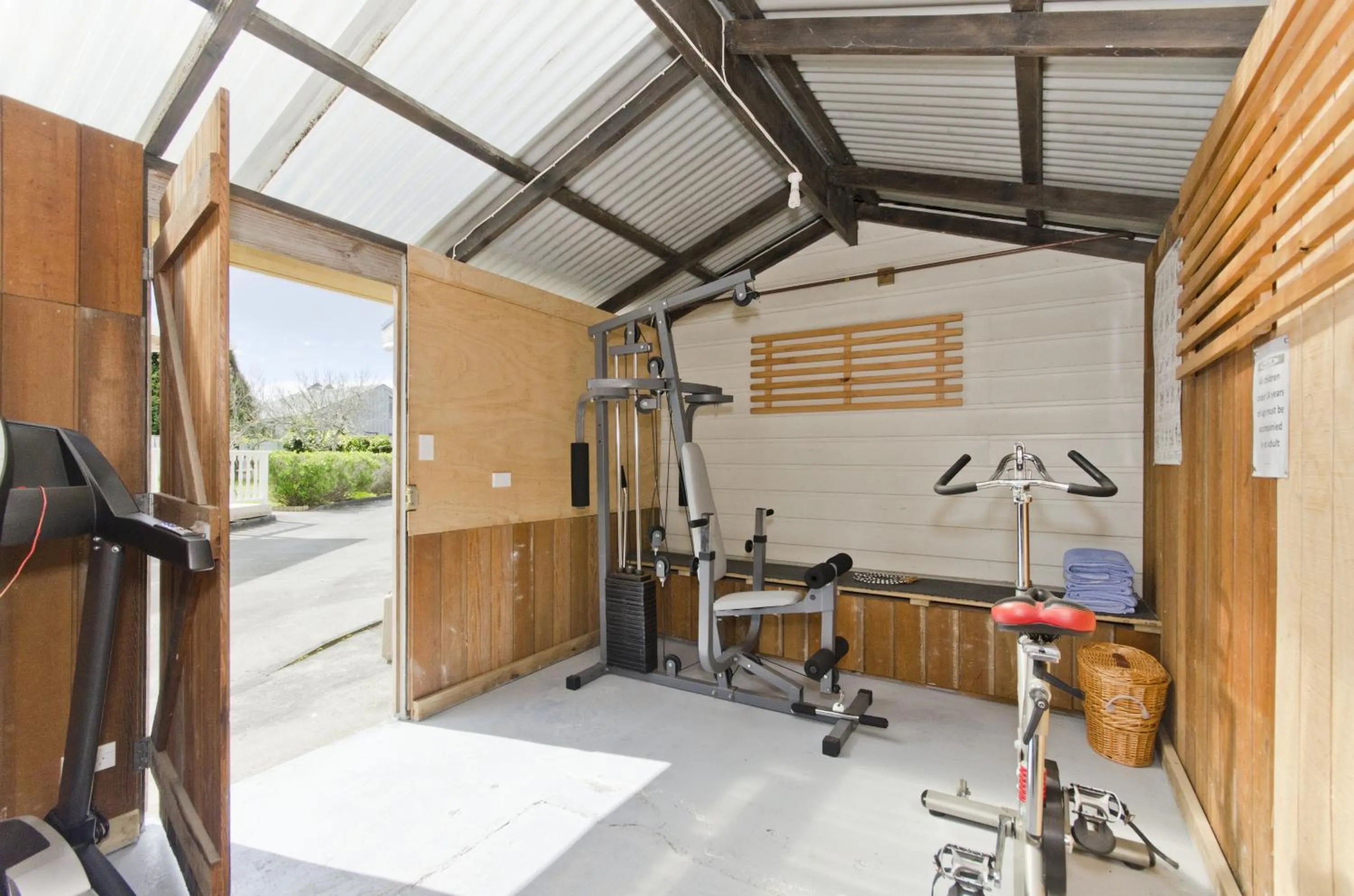 Fitness centre/facilities in Matakana Motel