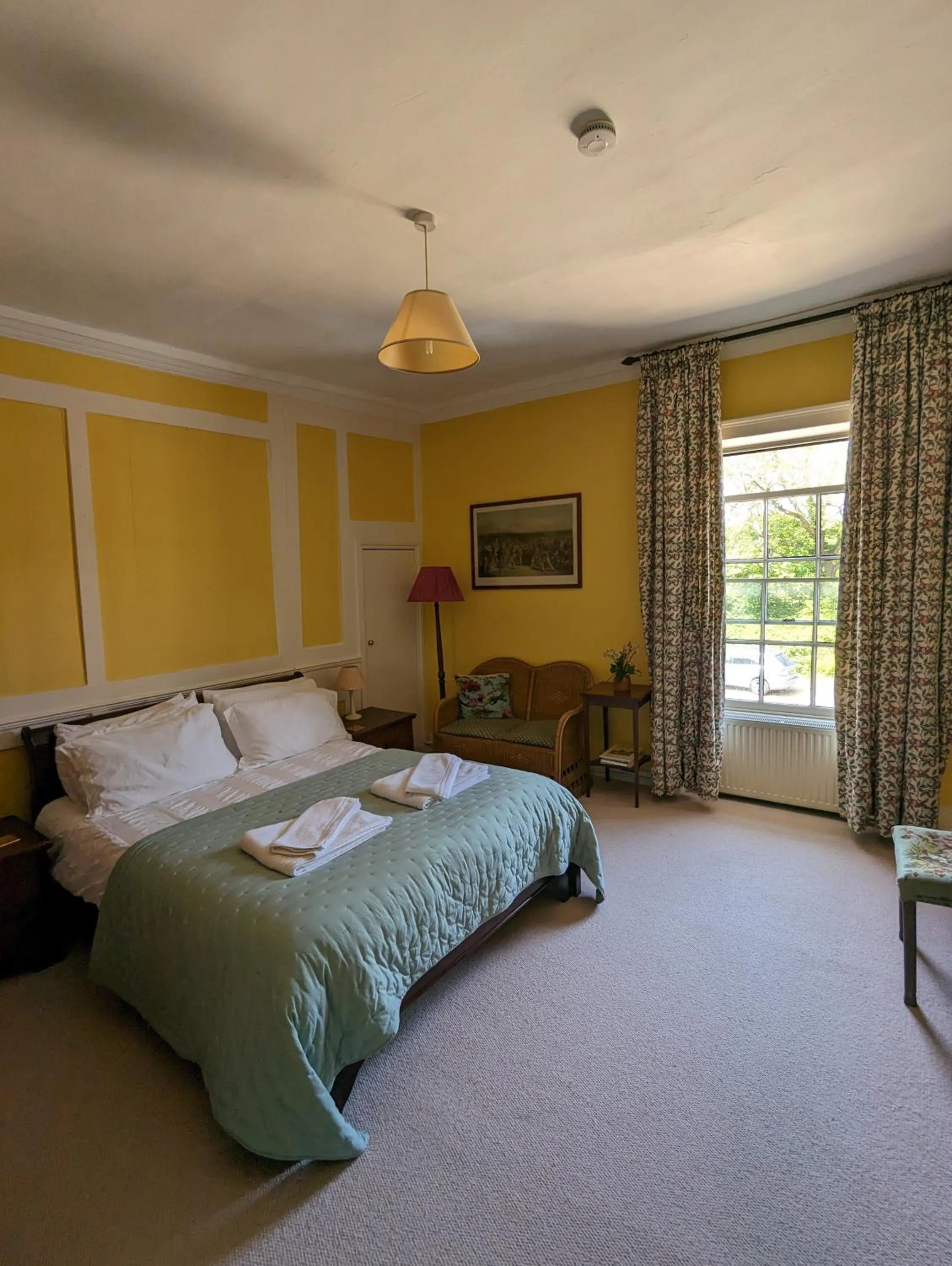 Photo of the whole room, Bed in Old Manor House