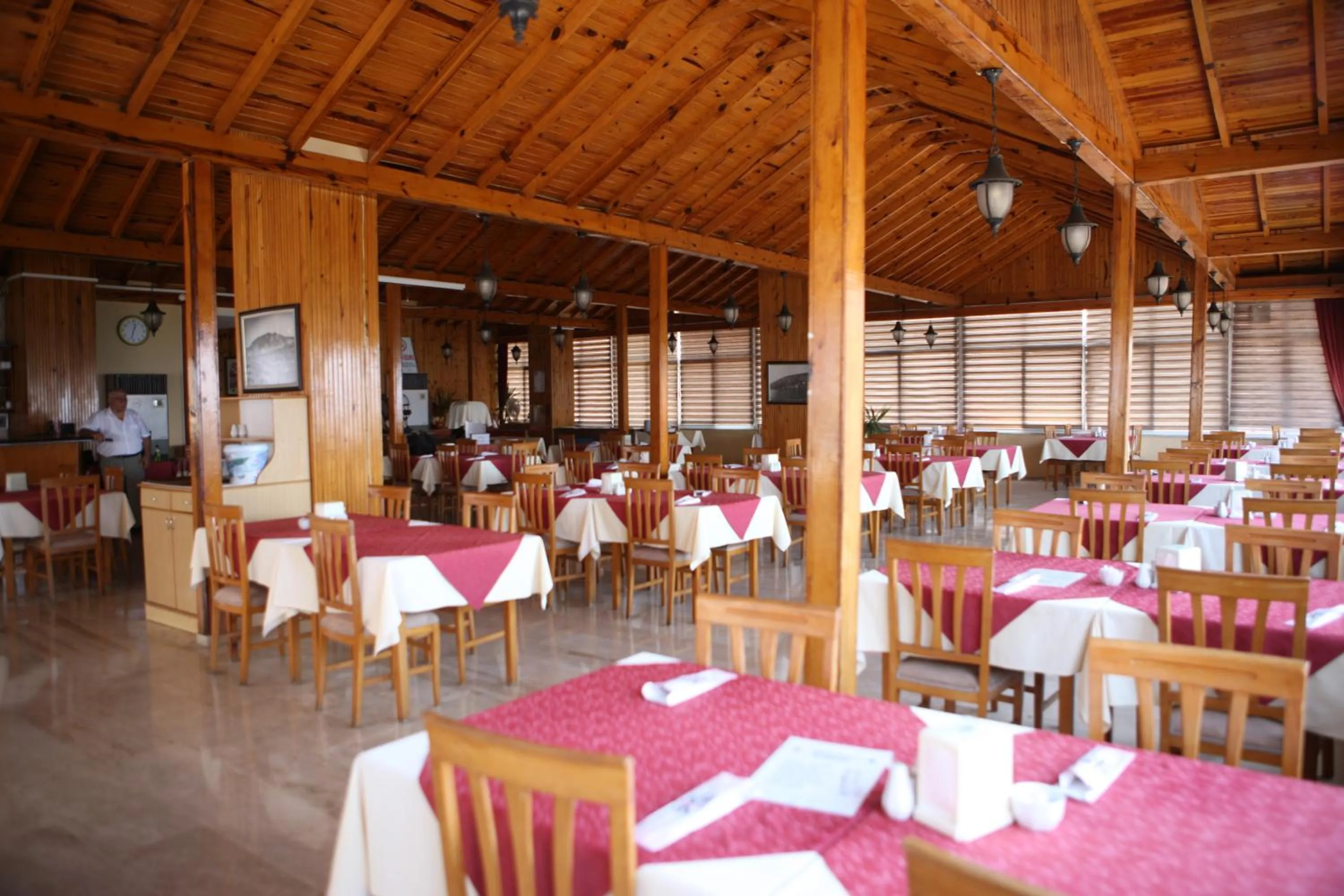 Restaurant/places to eat in Miray Hotel Kleopatra