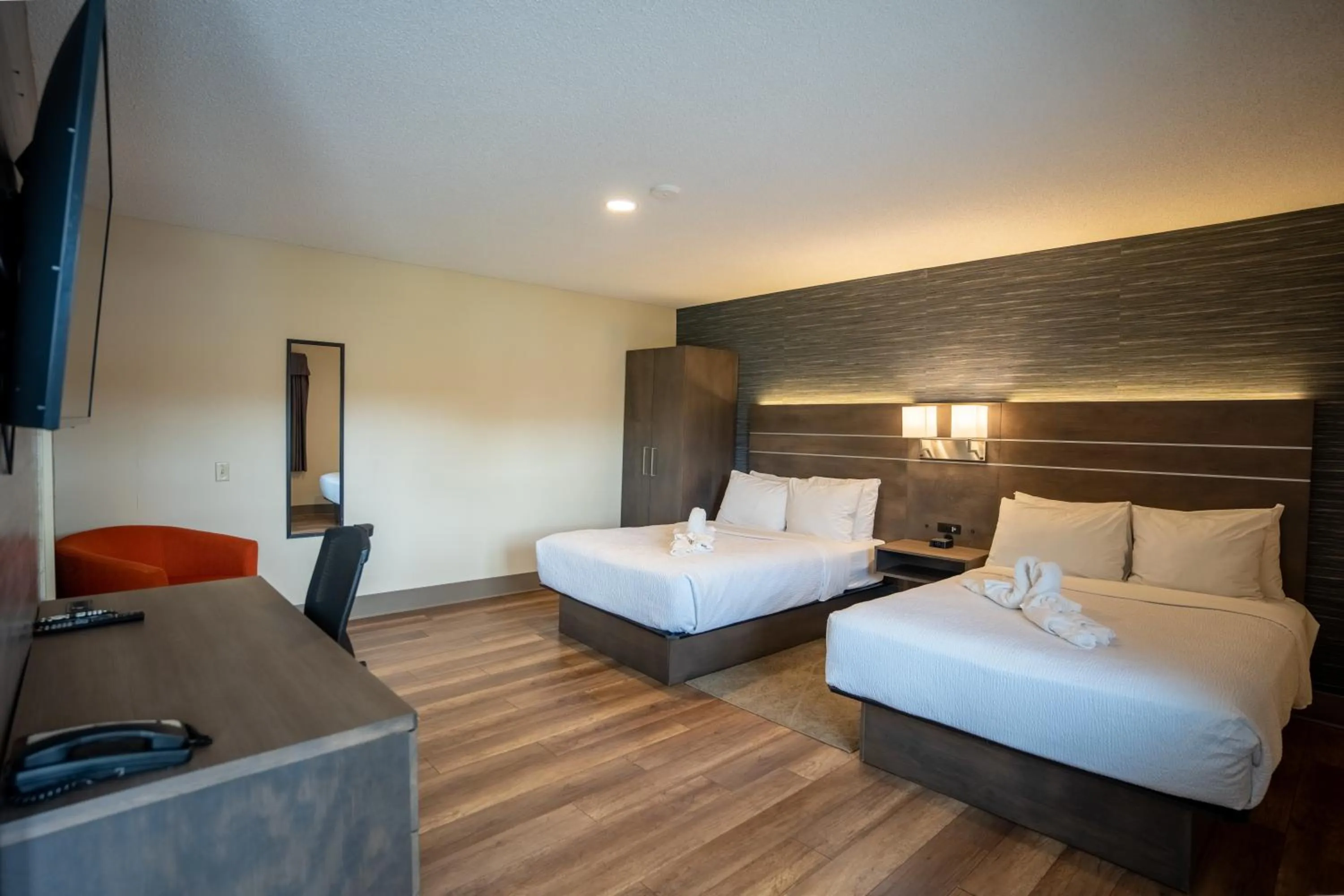 Bedroom, Bed in Glengarry Extended Stays