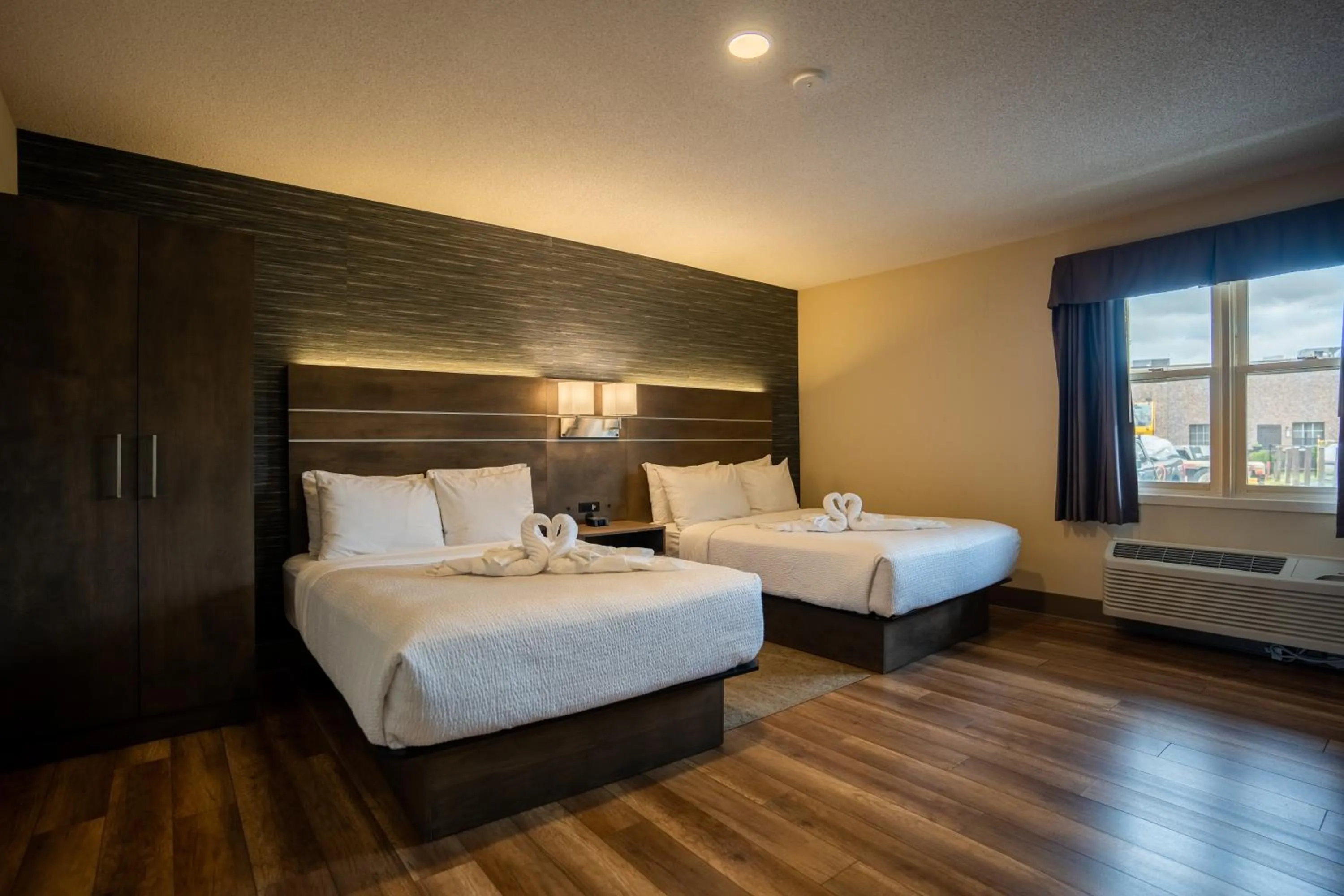 Bed in Glengarry Extended Stays