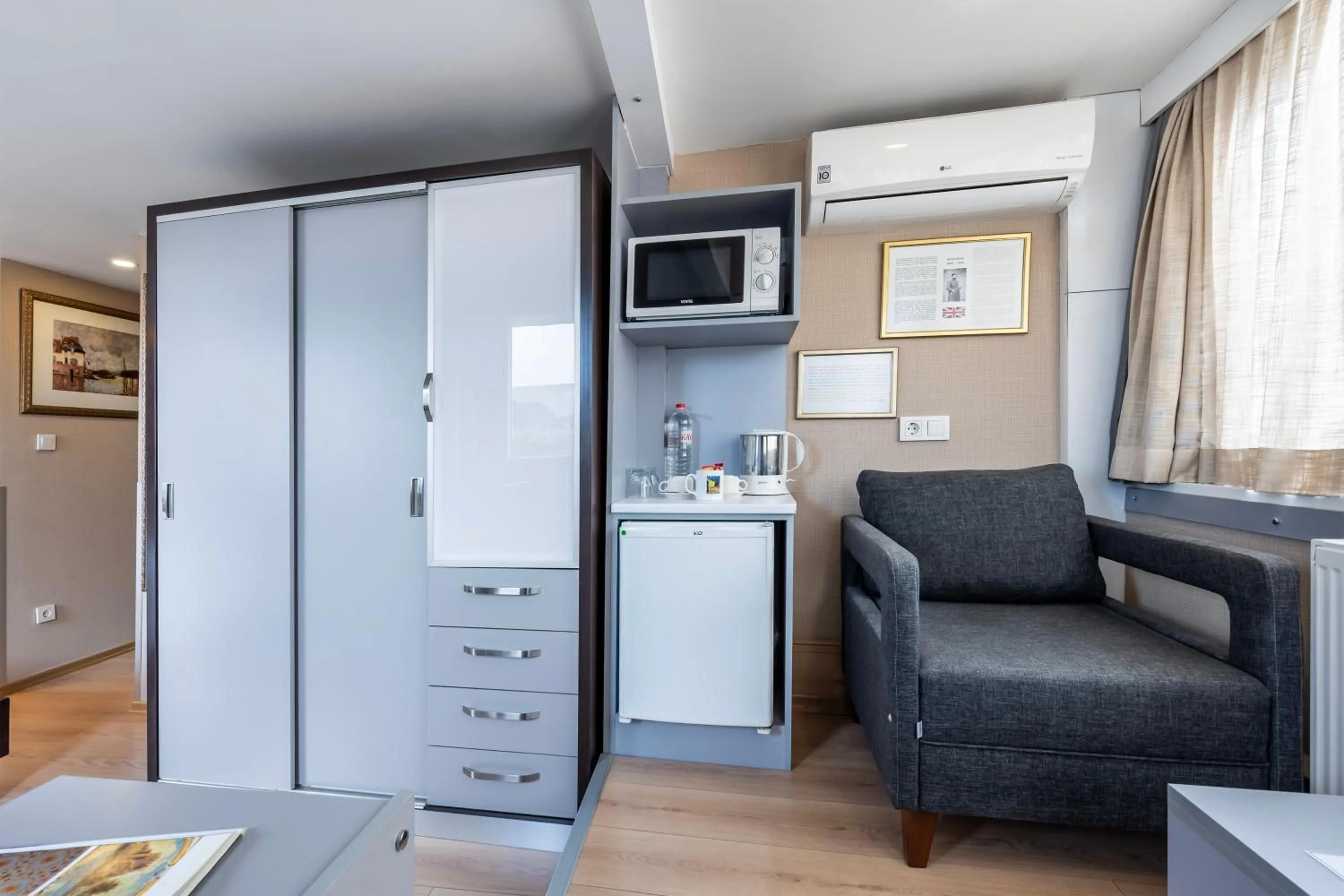 minibar in Gallery Residence & Hotel Nişantaşı