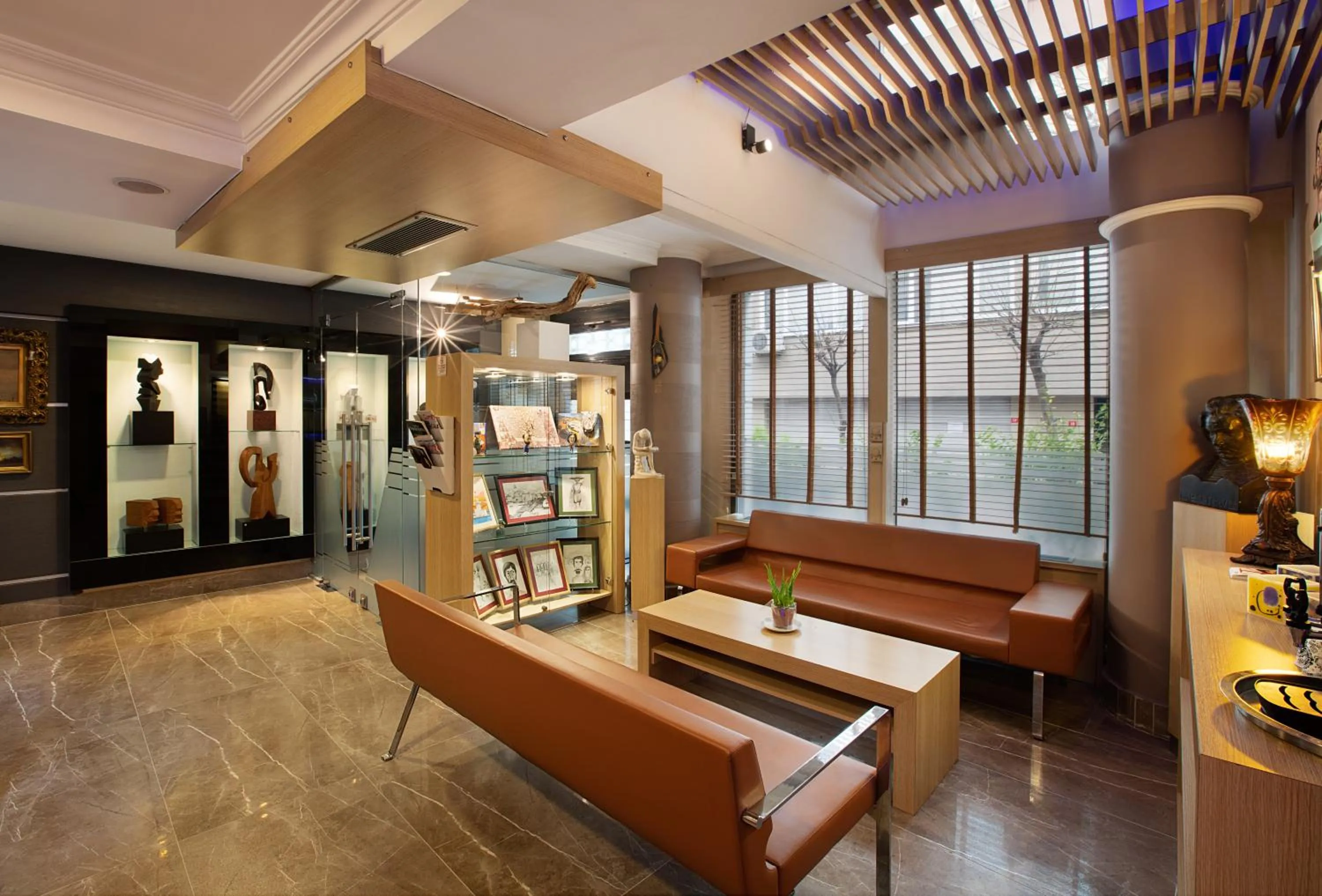 Lobby or reception in Gallery Residence & Hotel Nişantaşı