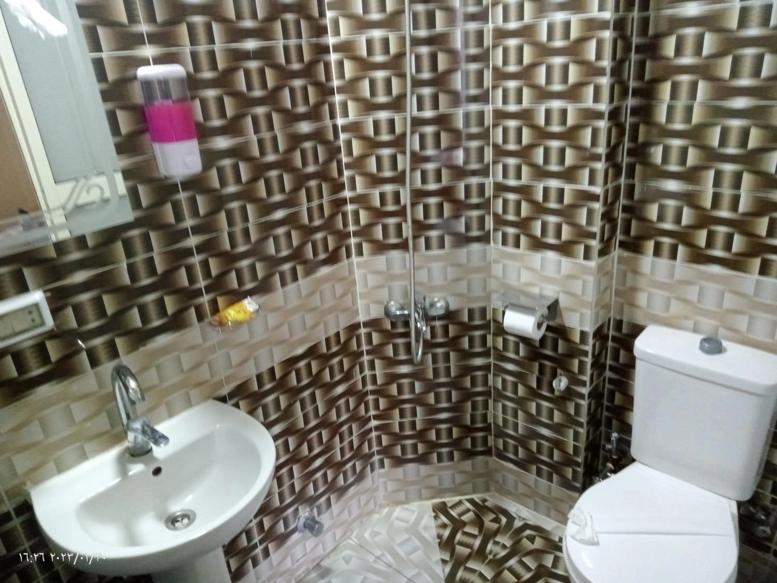 Shower in New One Hotel