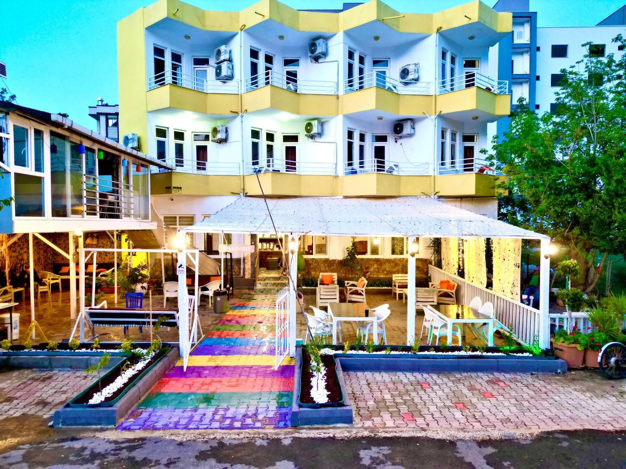 Property building in FİNİKE SEVER OTEL