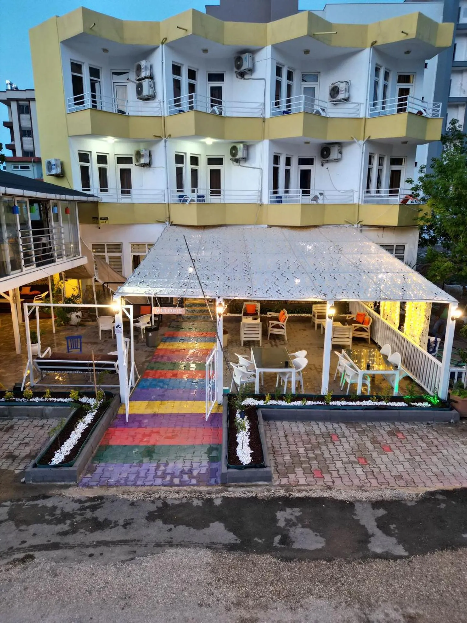 Neighbourhood in FİNİKE SEVER OTEL