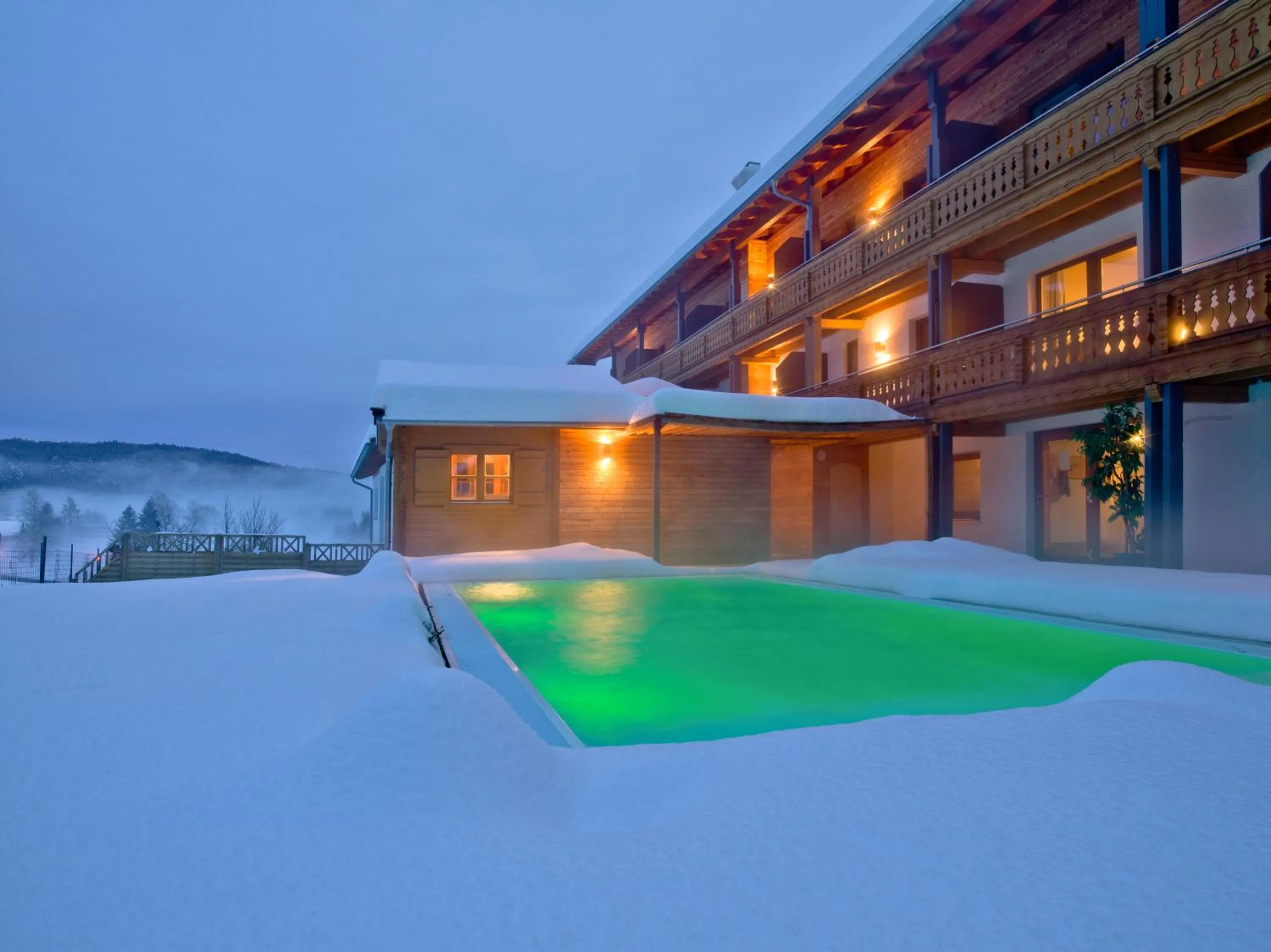 Swimming pool in Landhotel Moorhof