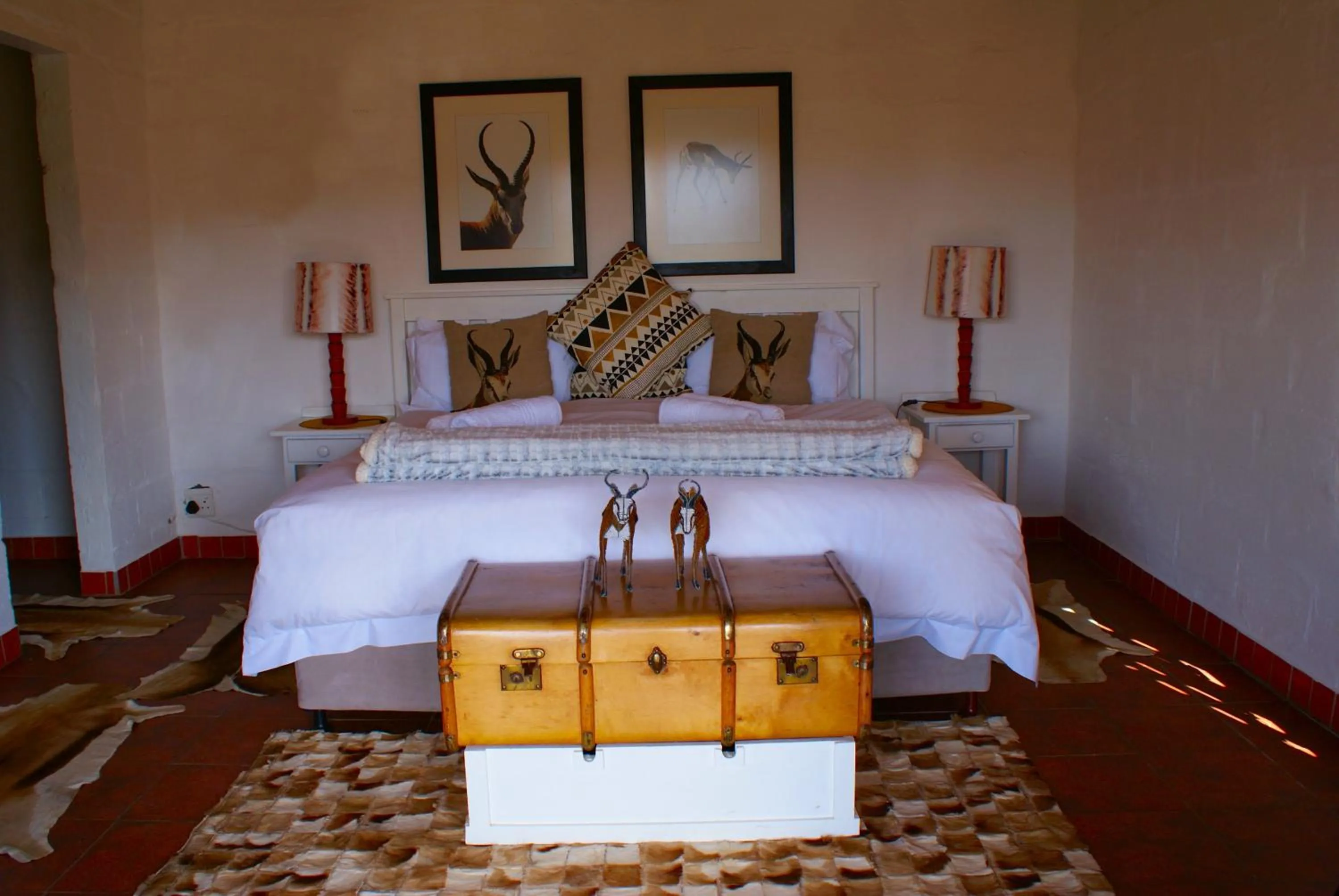 Photo of the whole room, Bed in Zwartberg View Mountain Lodge
