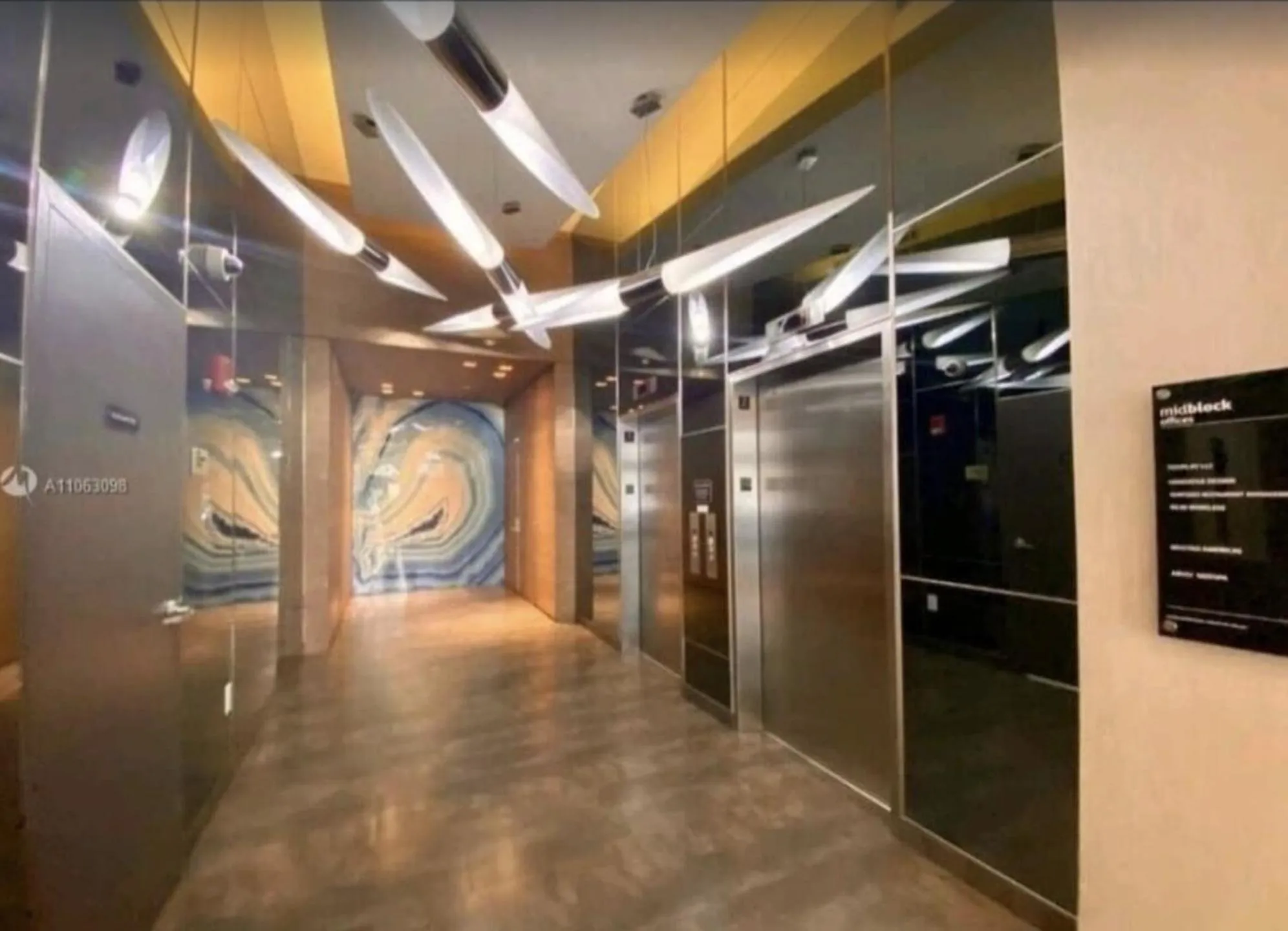 elevator in Spacious 2BD 2BTH at Midblock with FREE PARKING