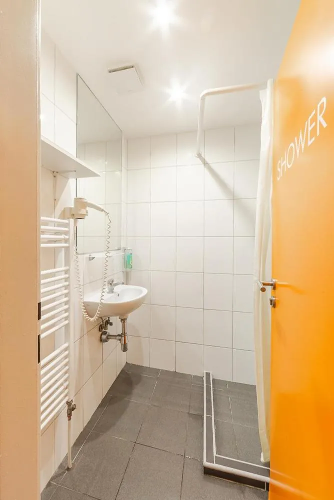 Shower in Minimino hotel