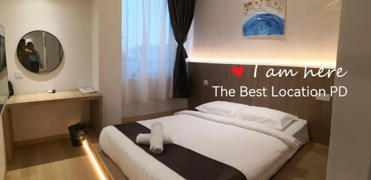 Bed in THE BEST LOCATION