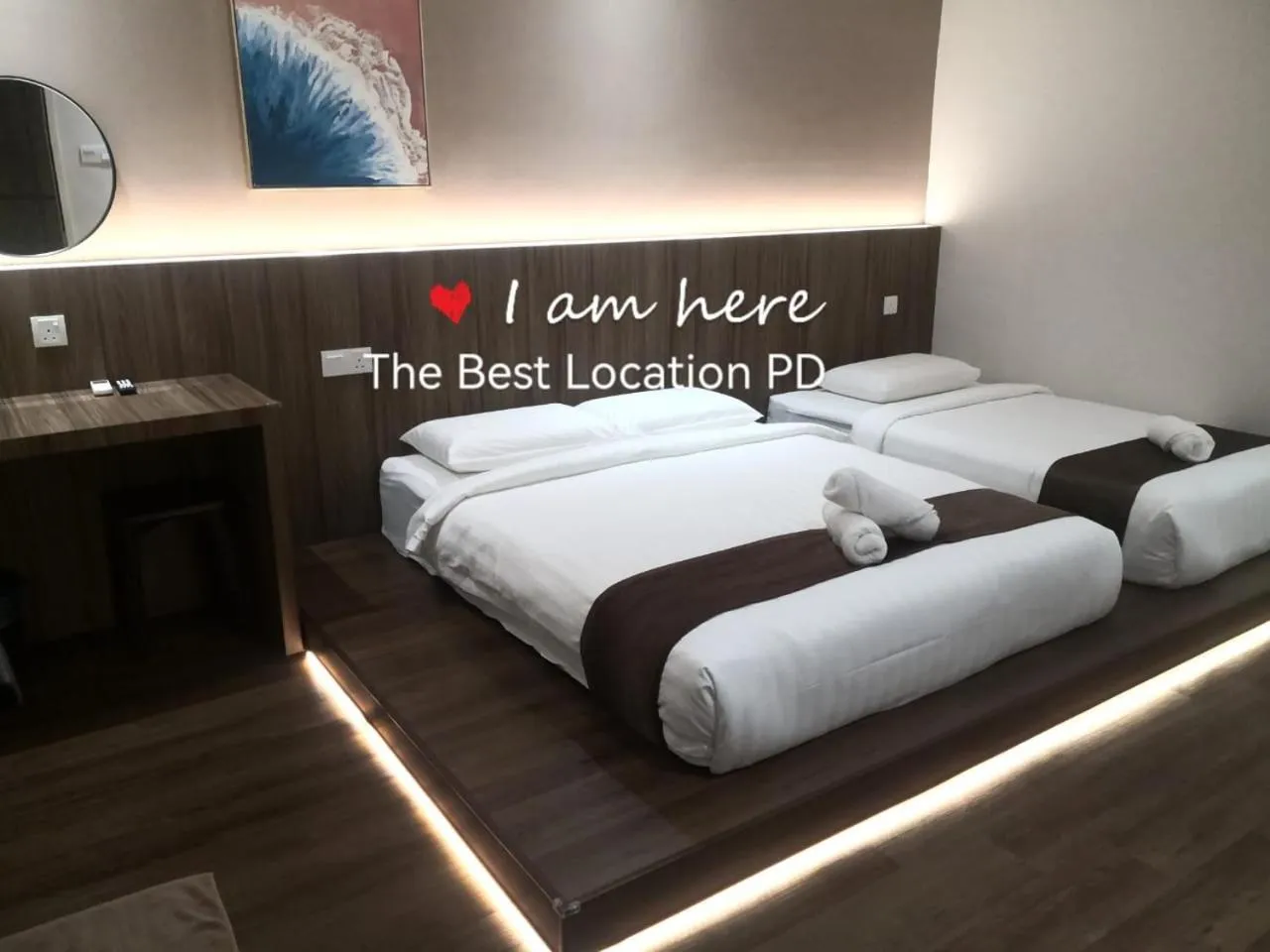 Bed in THE BEST LOCATION