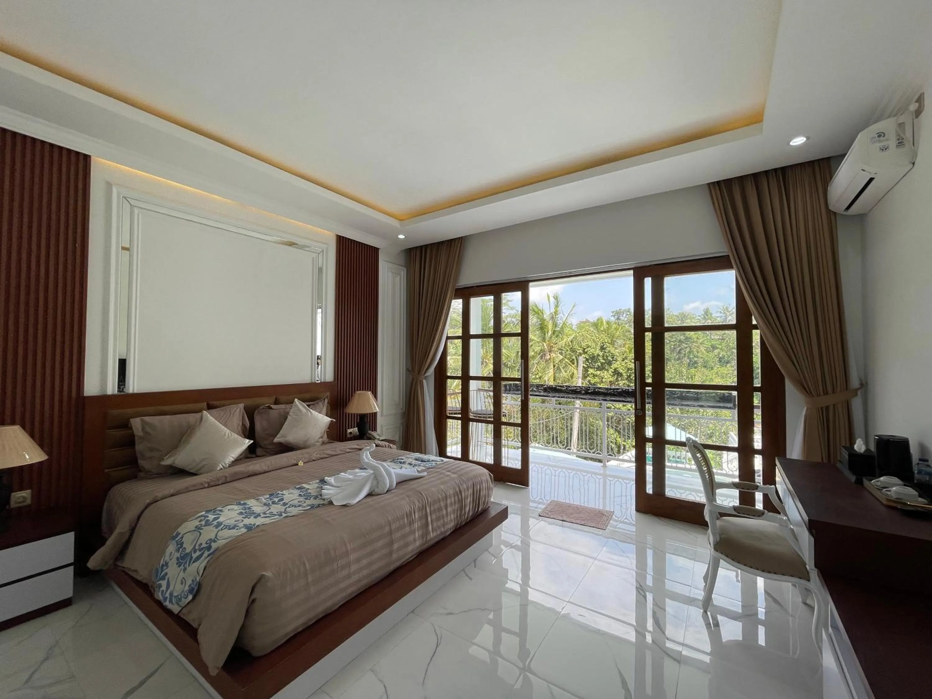 Bed in Royal Maharani Payogan