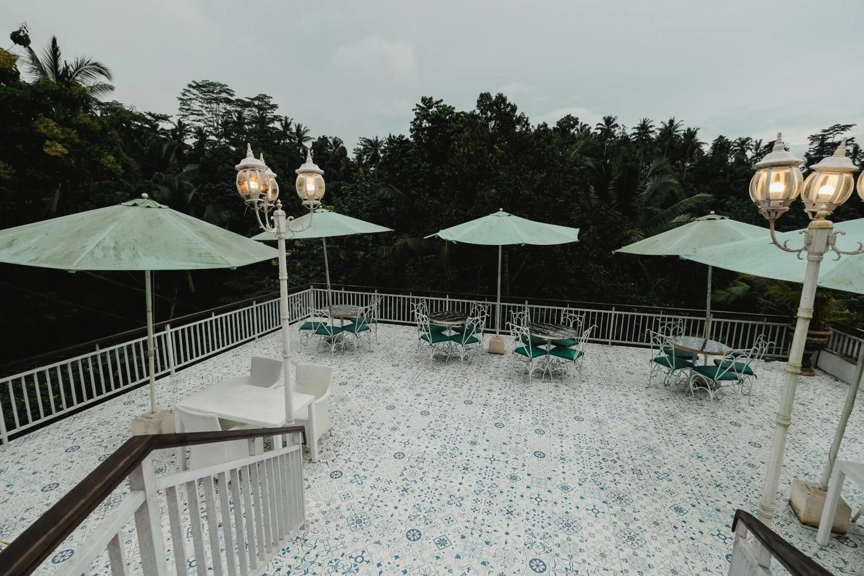 Property building in Royal Maharani Payogan