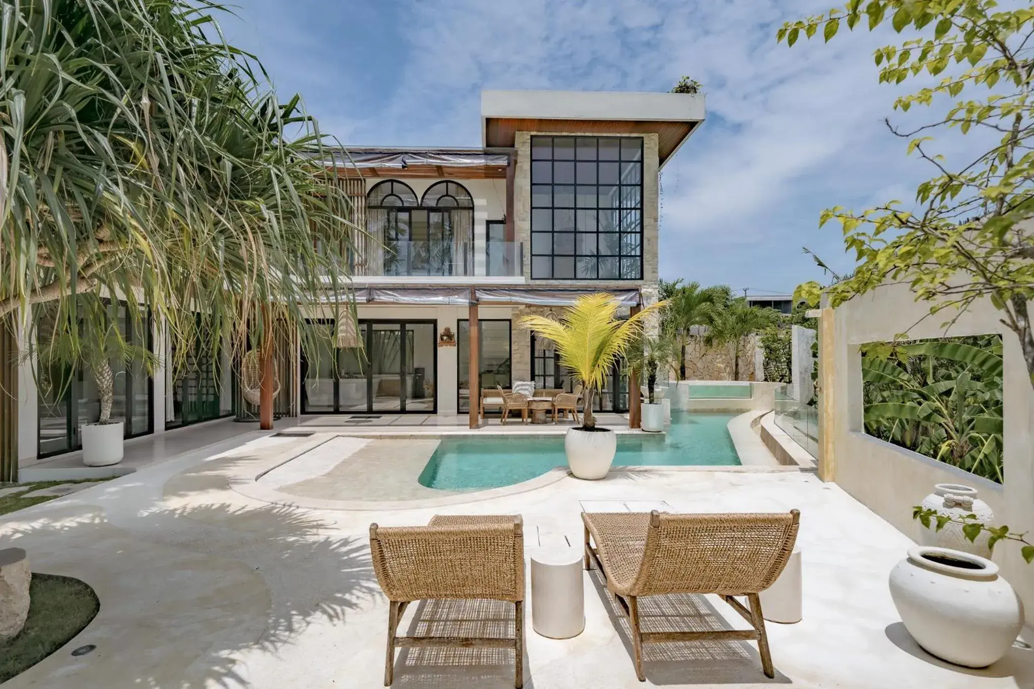 Villa with Private Pool in Rumah Simba Villa with Private Pool in Rumah Simba