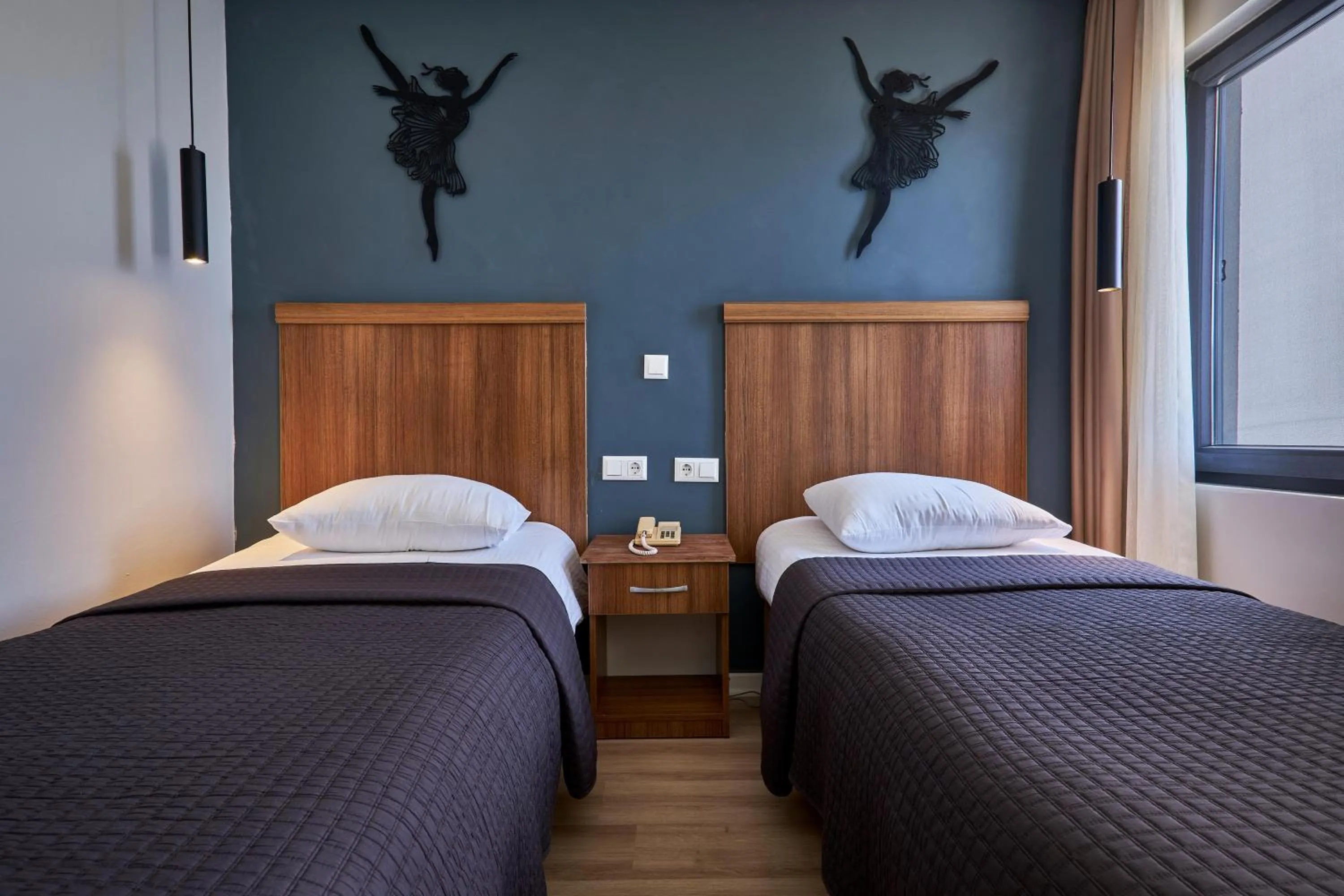 Photo of the whole room, Bed in Aqua Princess Hotel