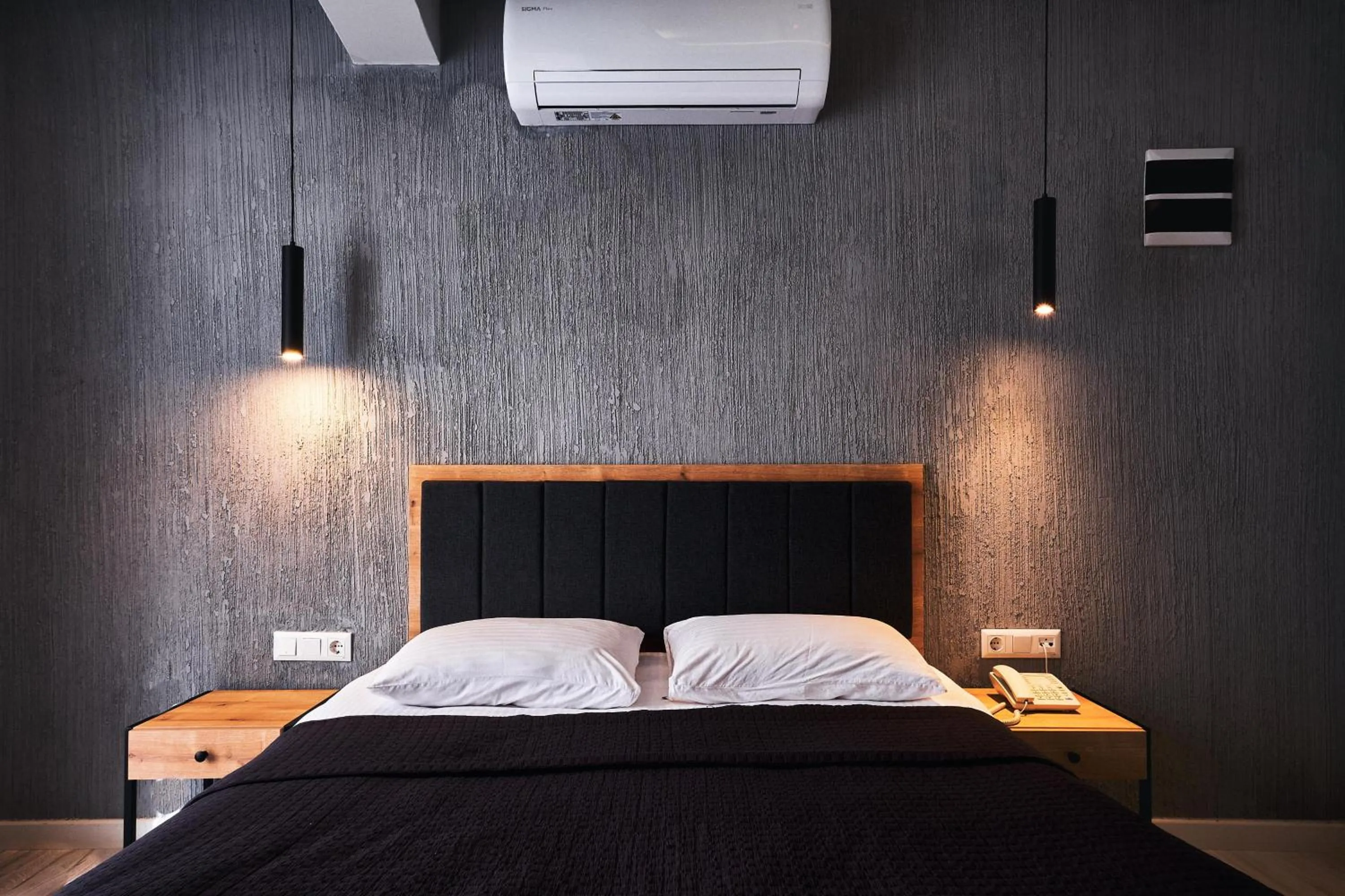 Photo of the whole room, Bed in Aqua Princess Hotel