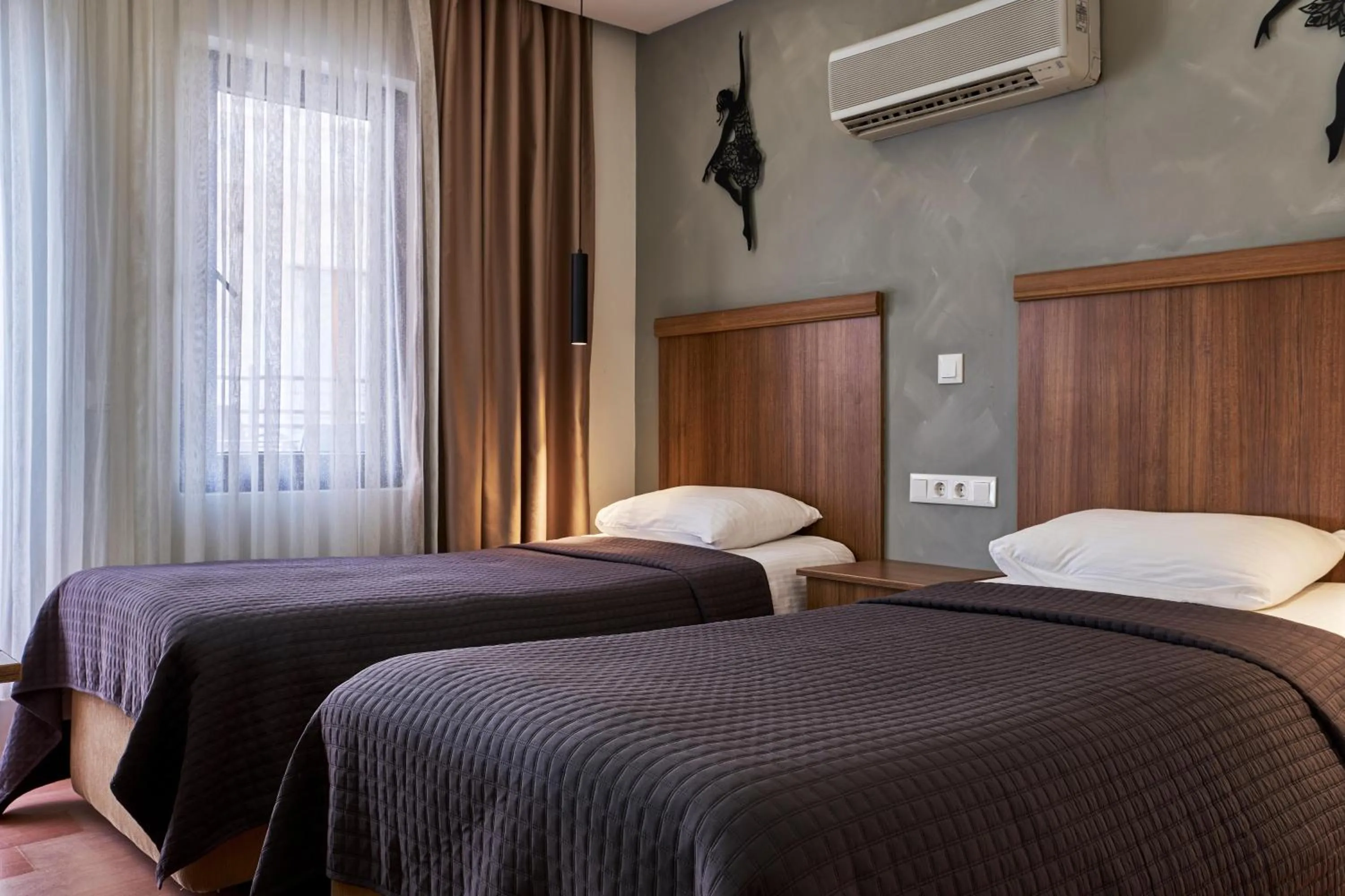 Photo of the whole room, Bed in Aqua Princess Hotel