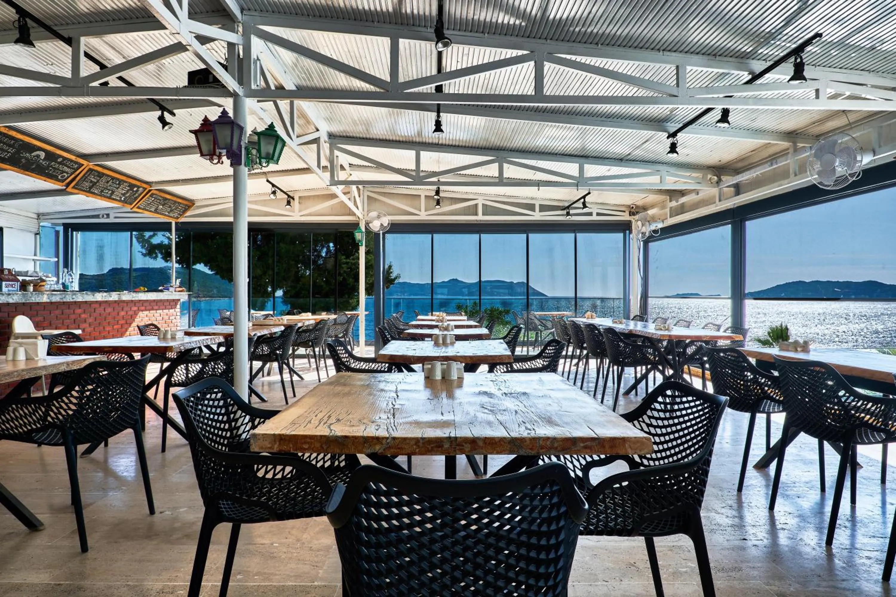 Balcony/Terrace in Aqua Princess Hotel