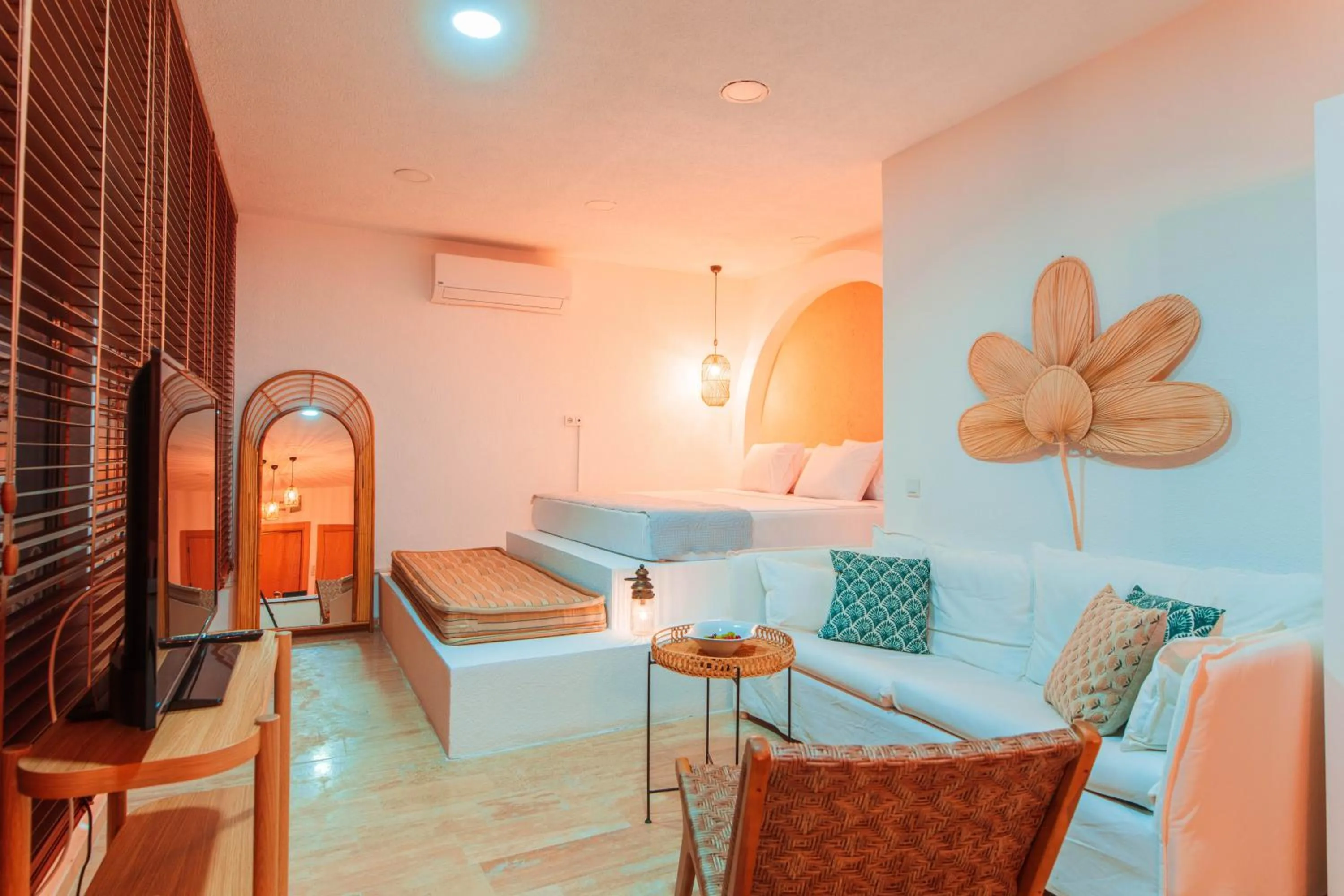 Bed in MARE MARIN BOUTIQUE HOTEL